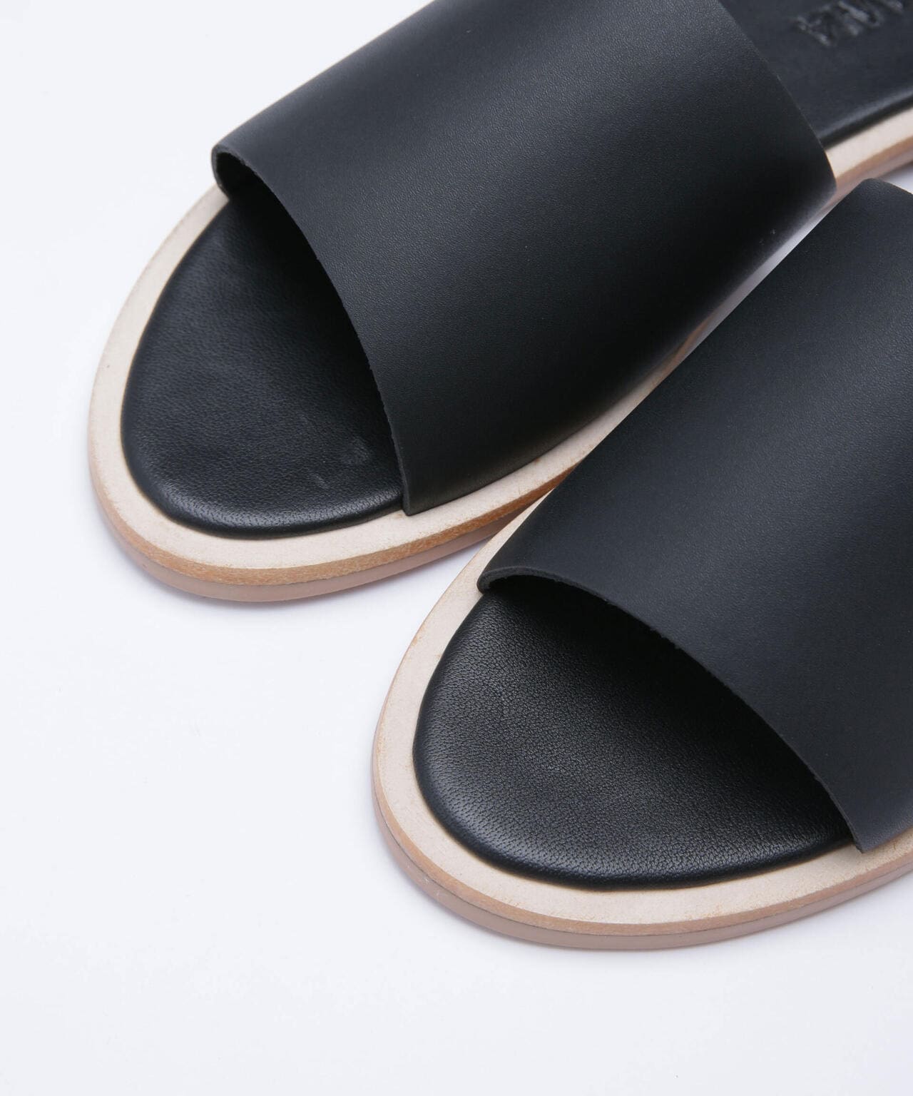 SOL SANA/TASHA SLIDE フラットサンダル 6712135451