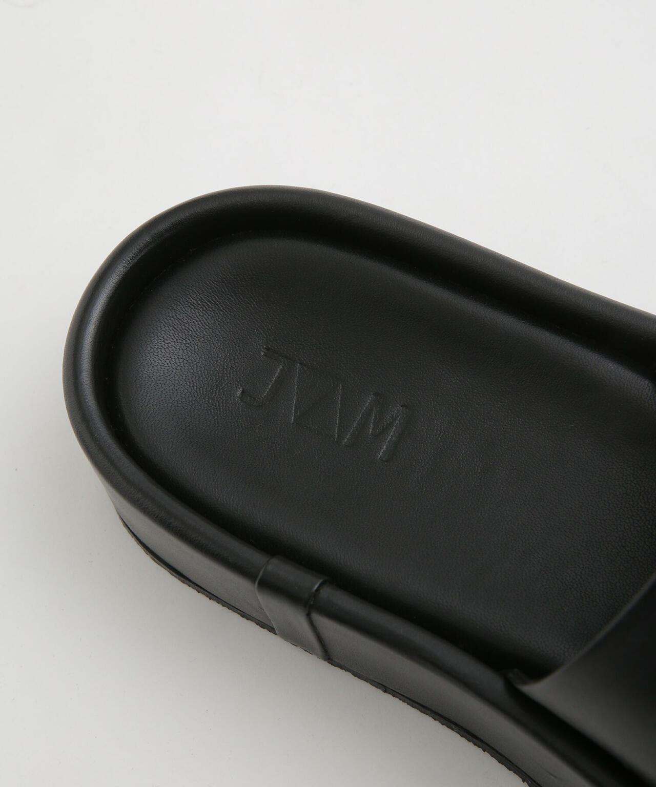 JVAM/コンフォートフラットサンダル 6713135374