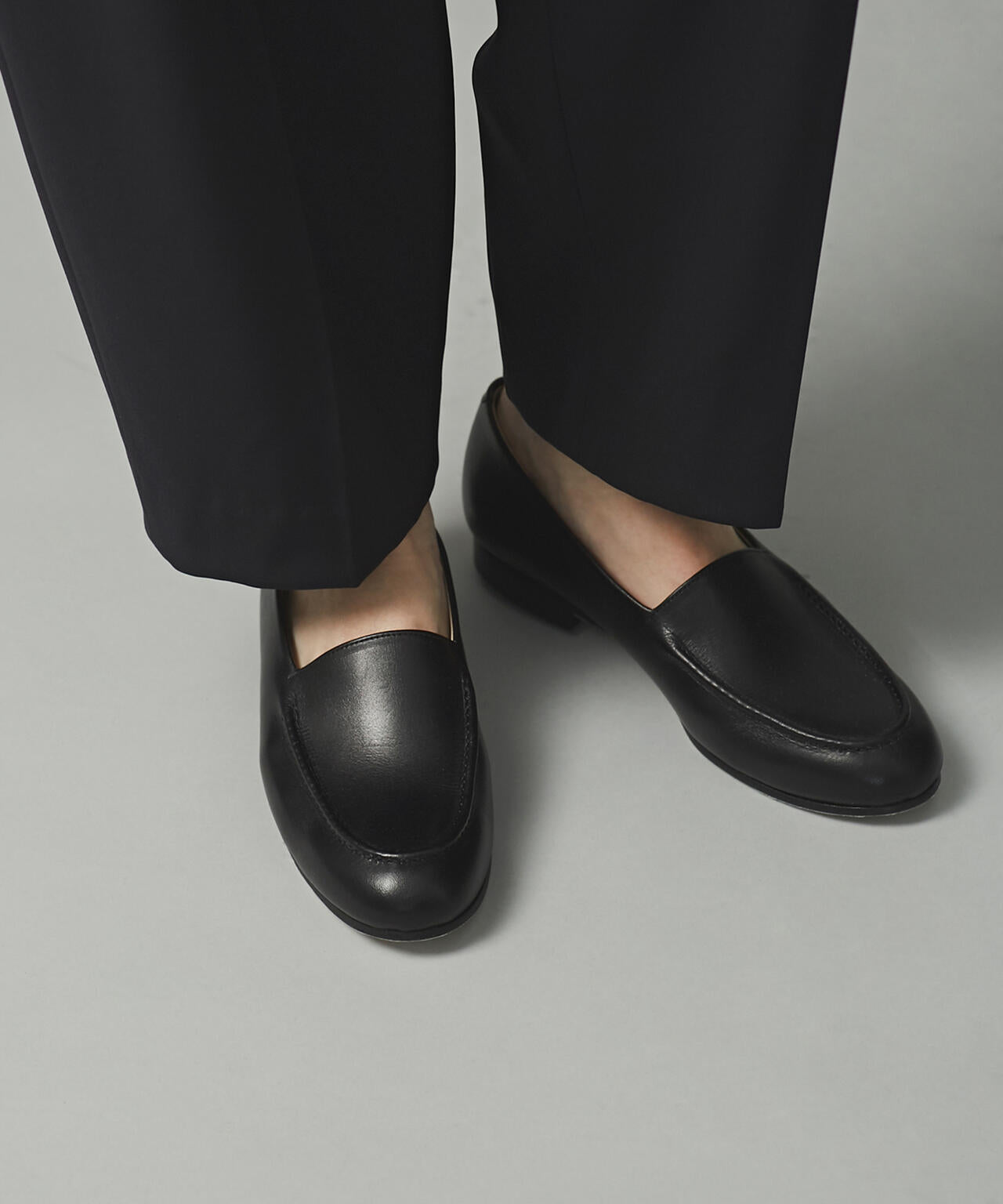 BEAUTIFUL SHOES/MINIMAL LOAFER 6713135381