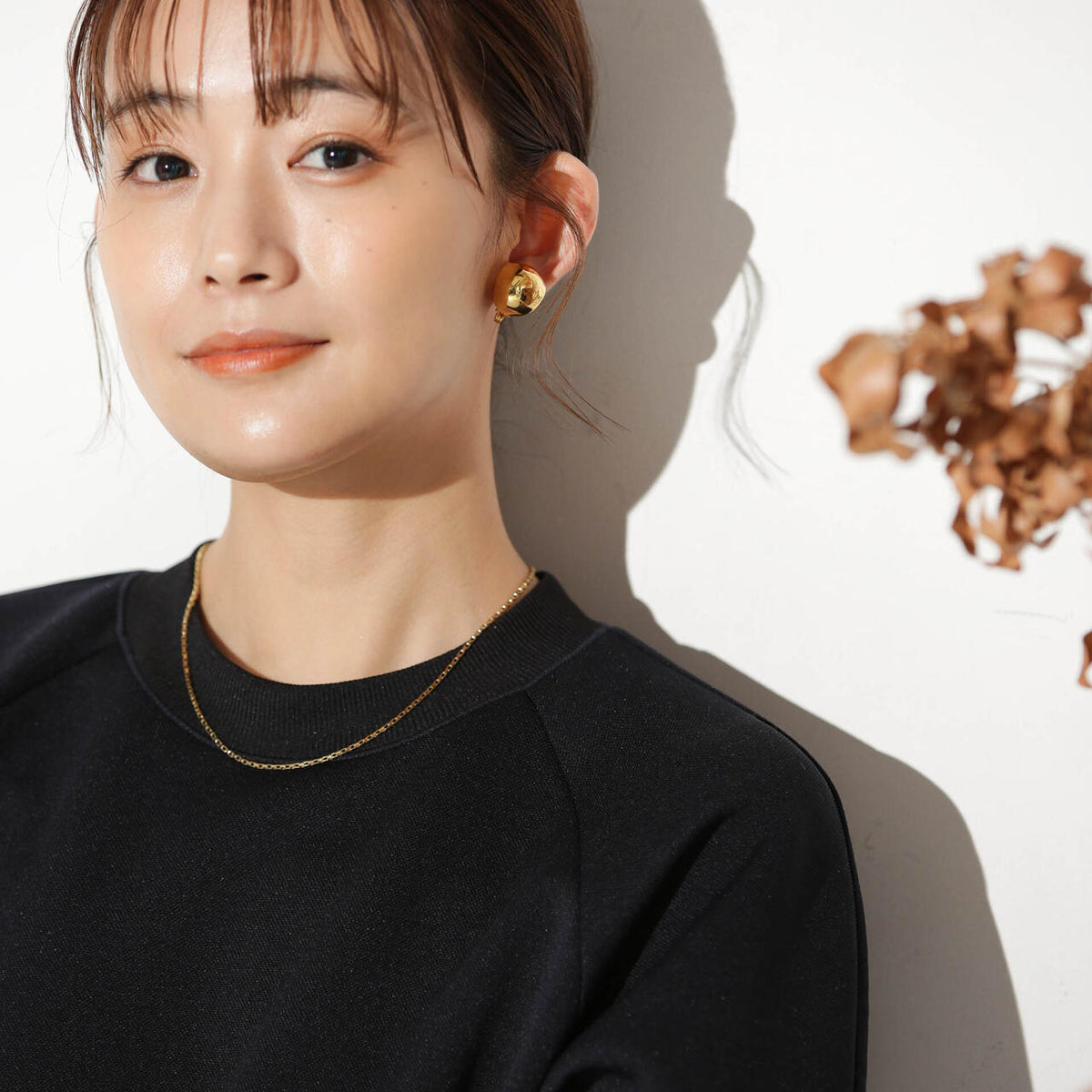 IRIS47/bowl earring