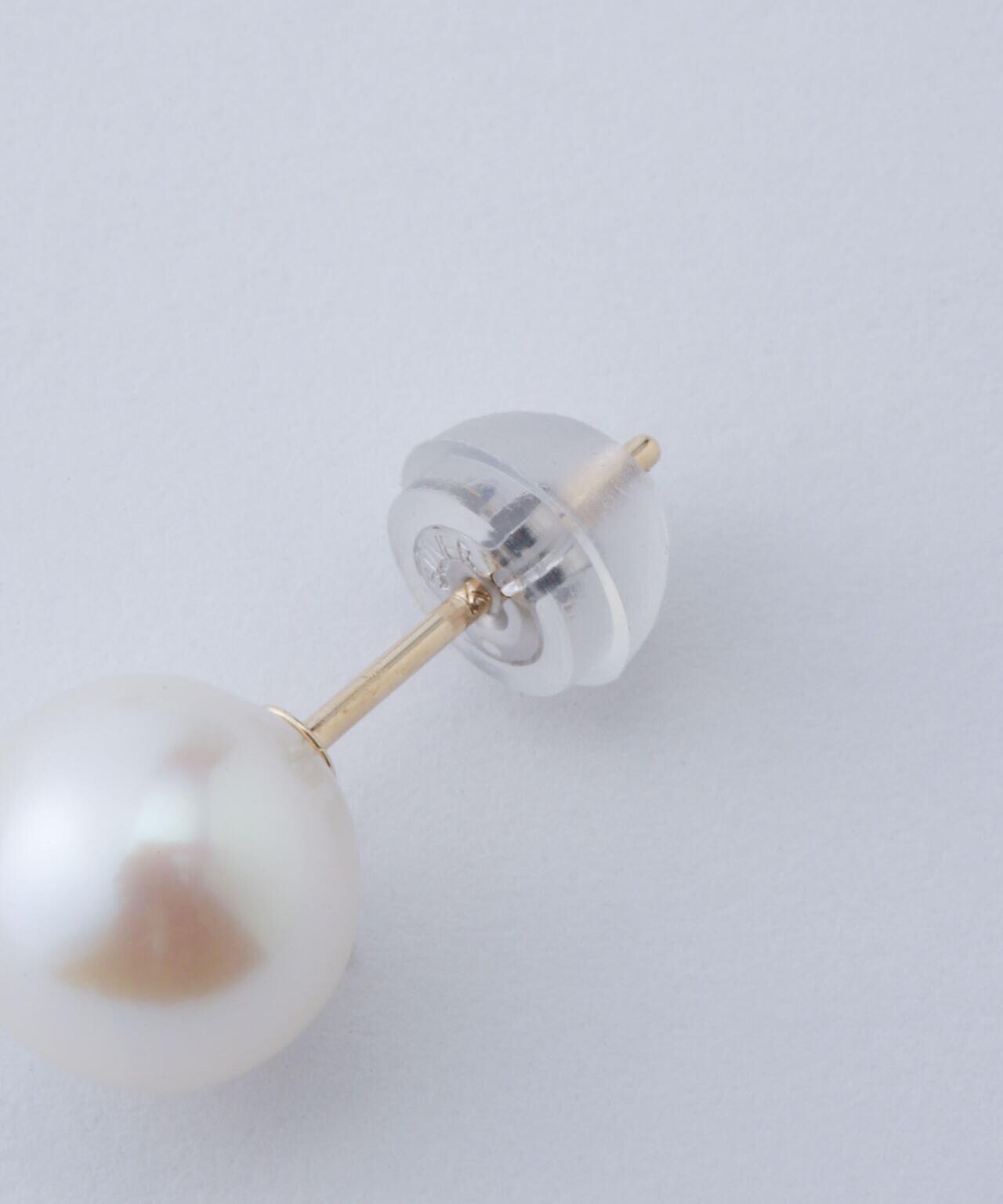 les bonbon/medium stud pearl pierce