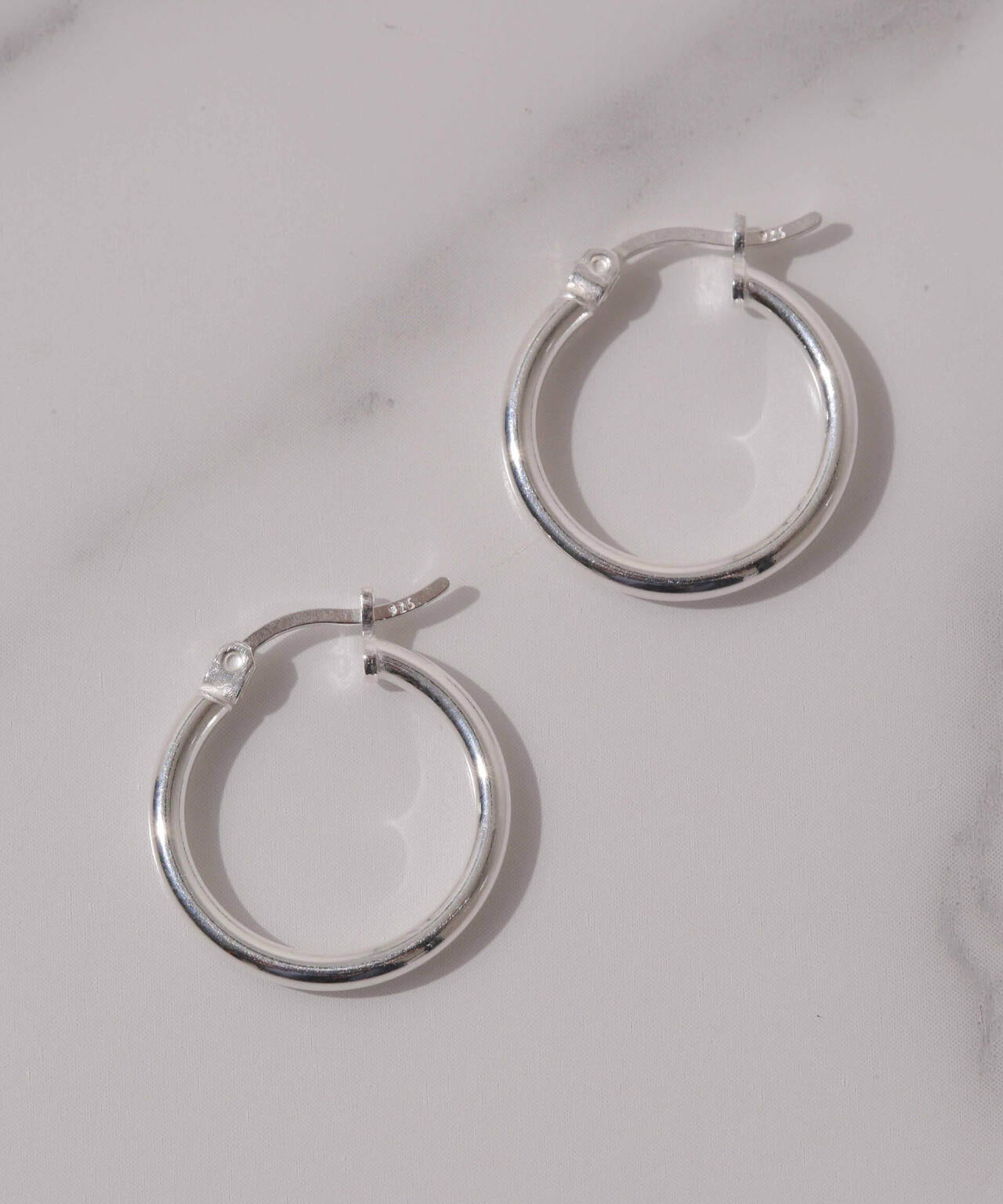Nina&Jules Paris/Small Classic Hoops 6713245031