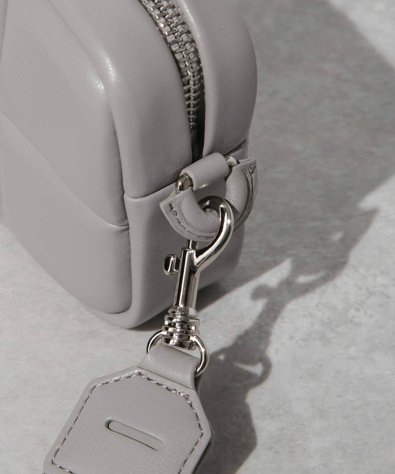 ADD CULUMN / PUFF － CROSSBODY BS