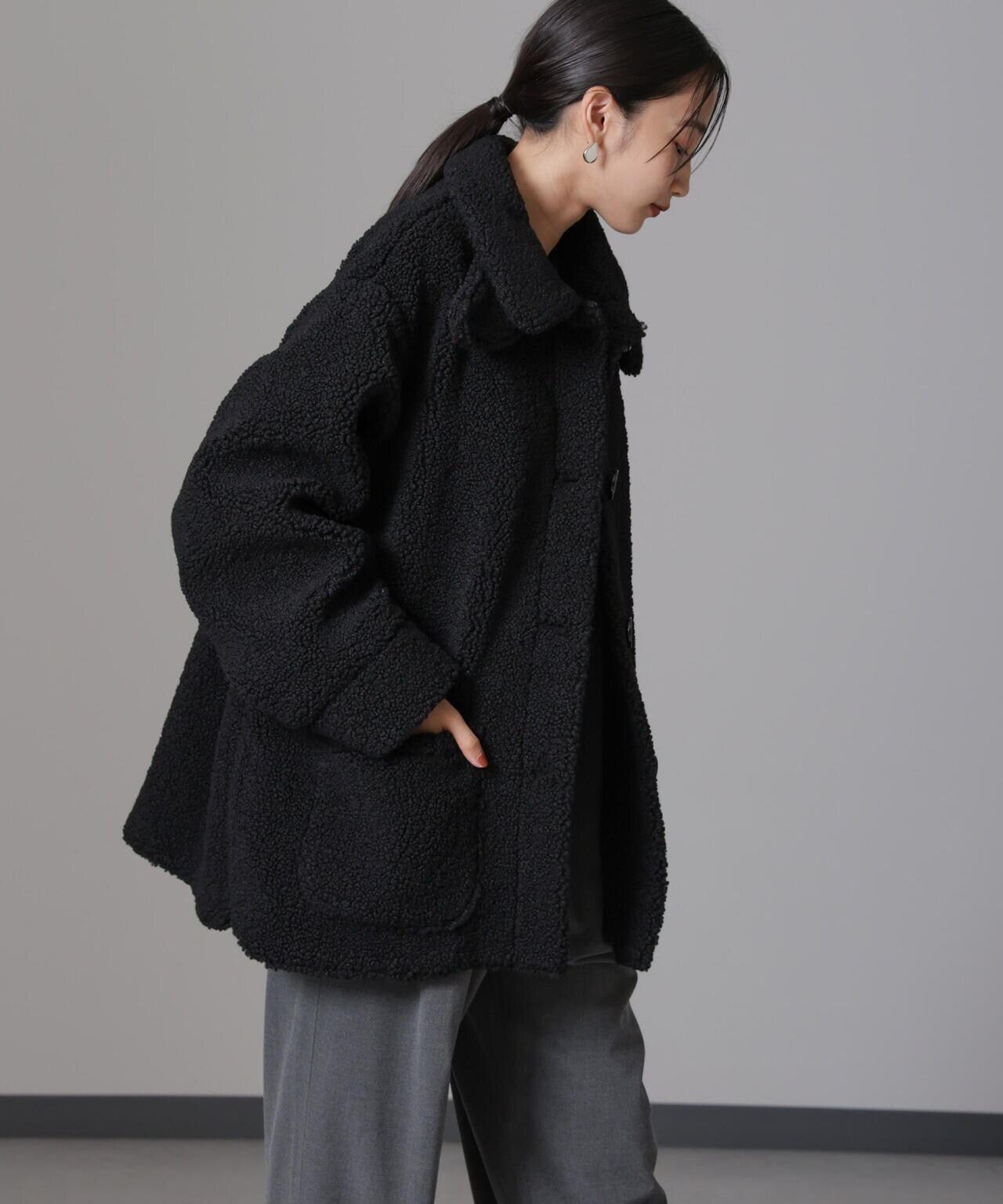 HARE（ハレ）の「リバーシブルフェイクレザーボアジャケット