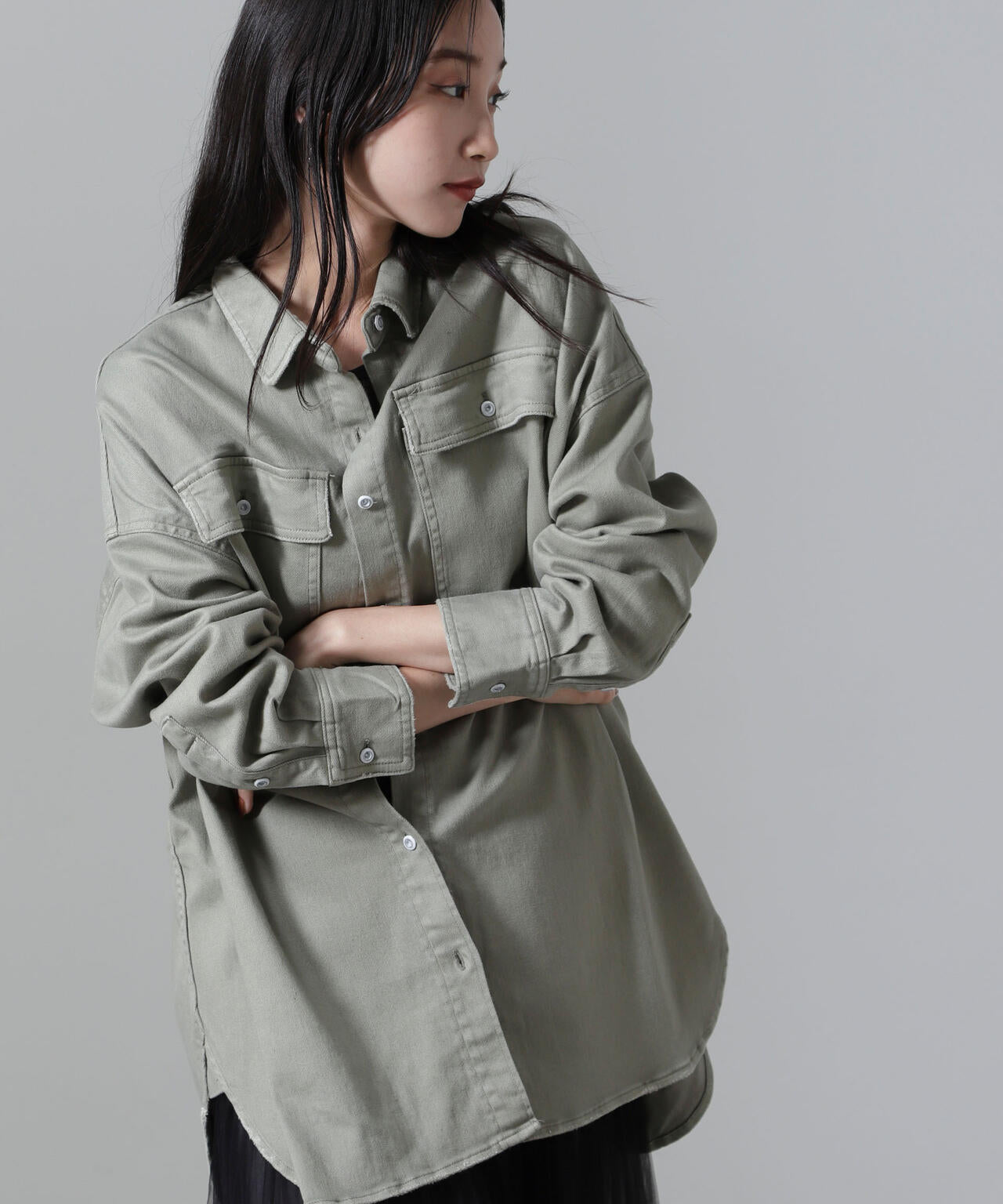Healthy DENIM / Almond シャツ