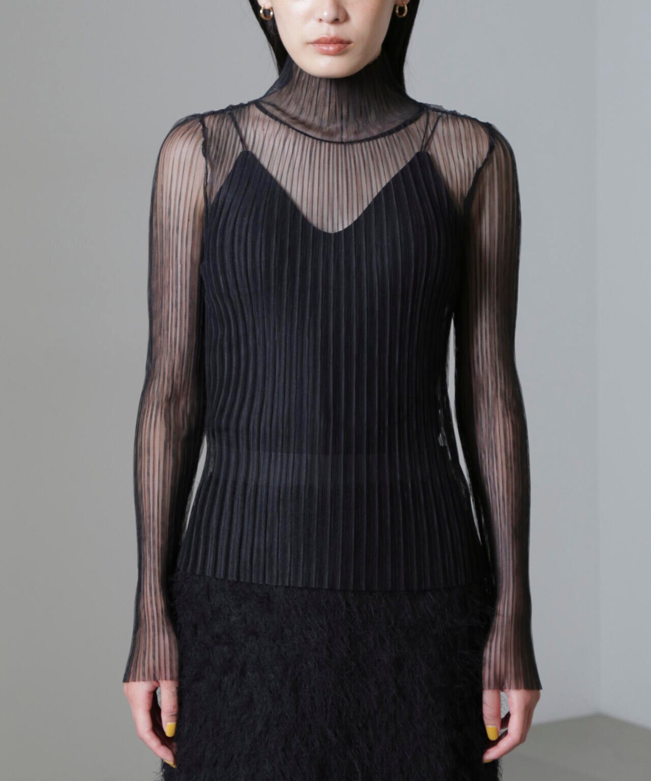 ESTHE / High Neck Mesh Pleated Top