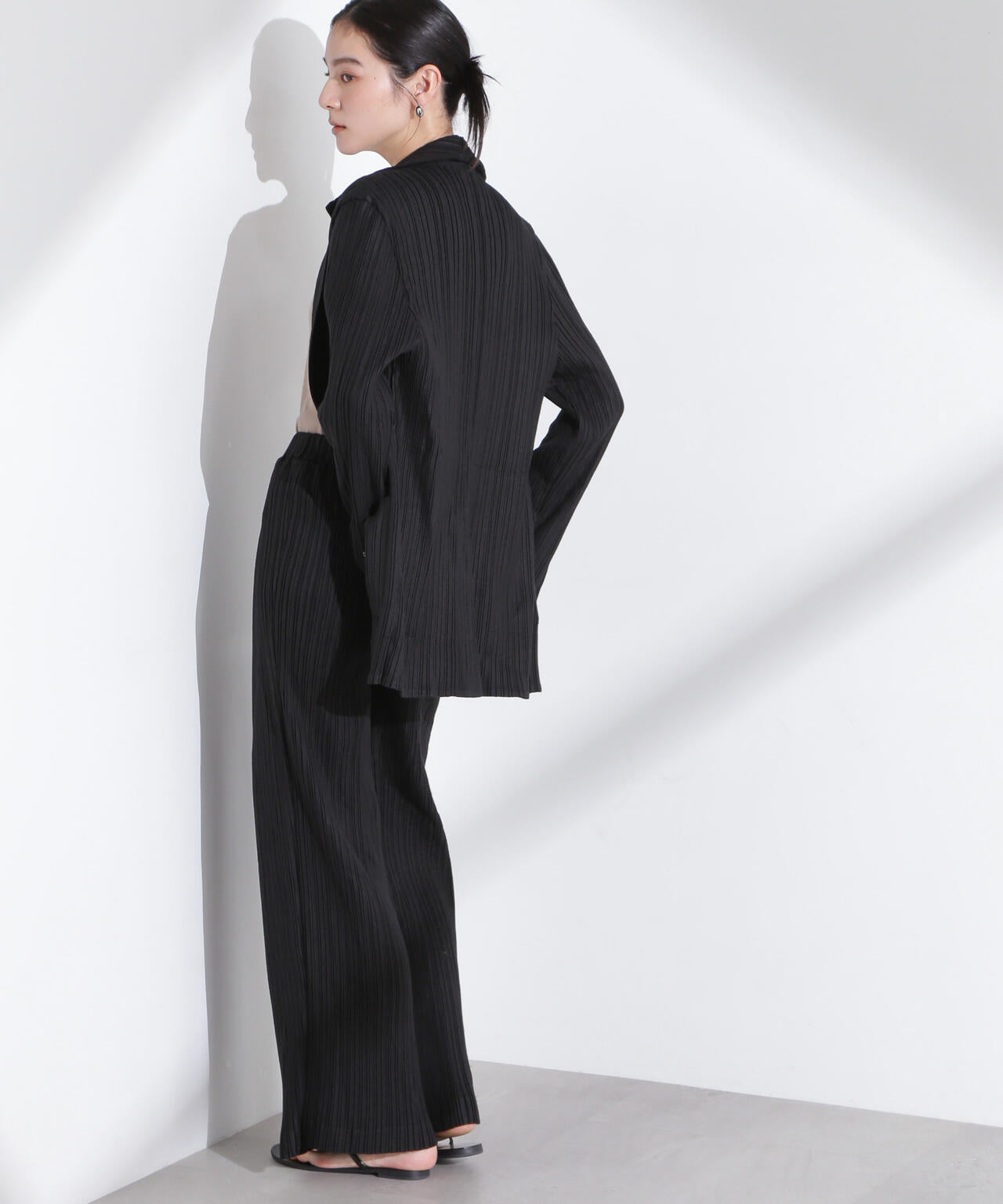 Gongdid Design/Cotton pleated blazer（セットアップ可） 6715116008