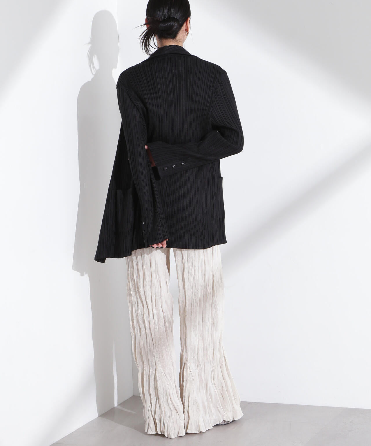 Gongdid Design / Wavy pants