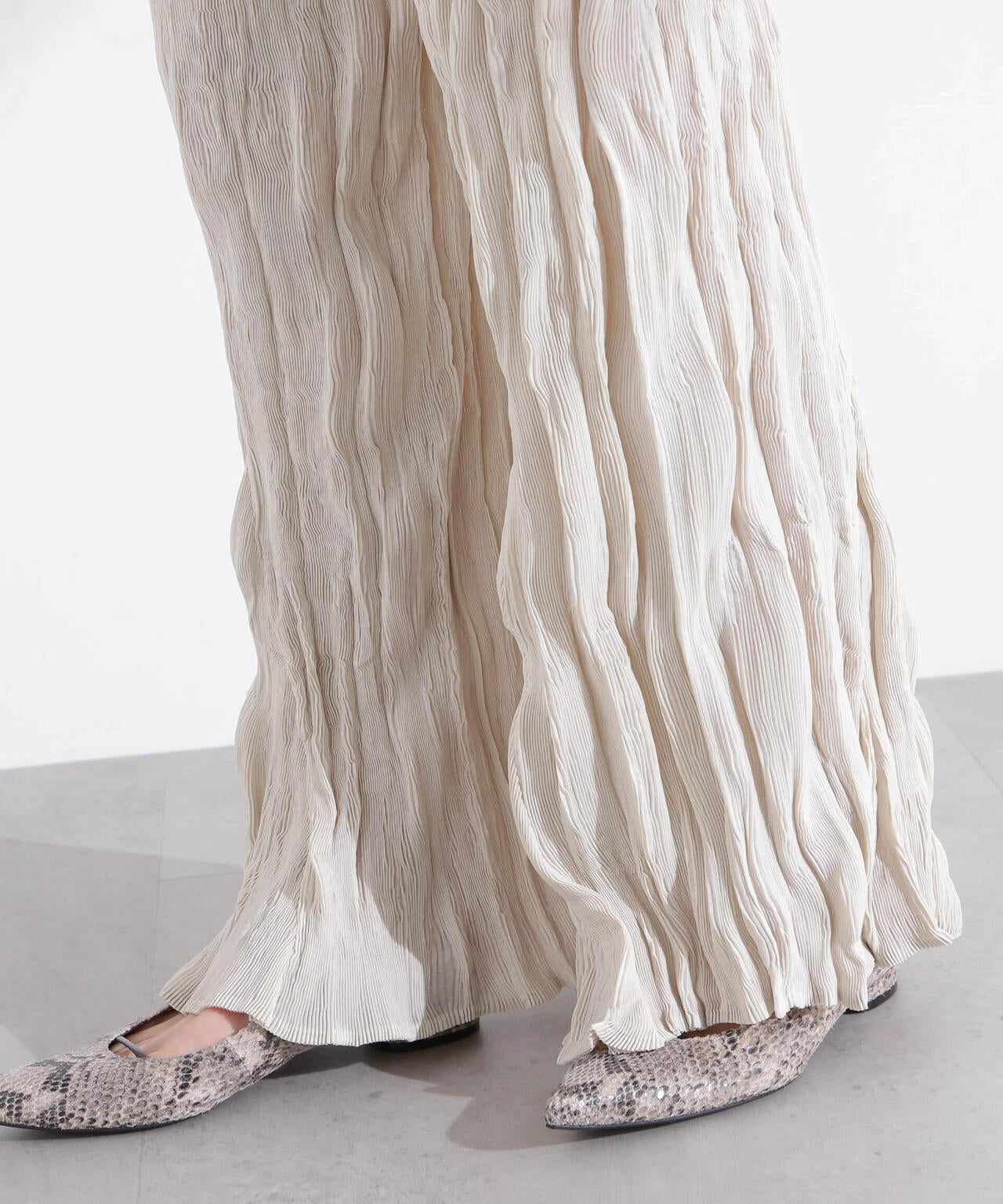 Gongdid Design/Wavy pants 6715127048