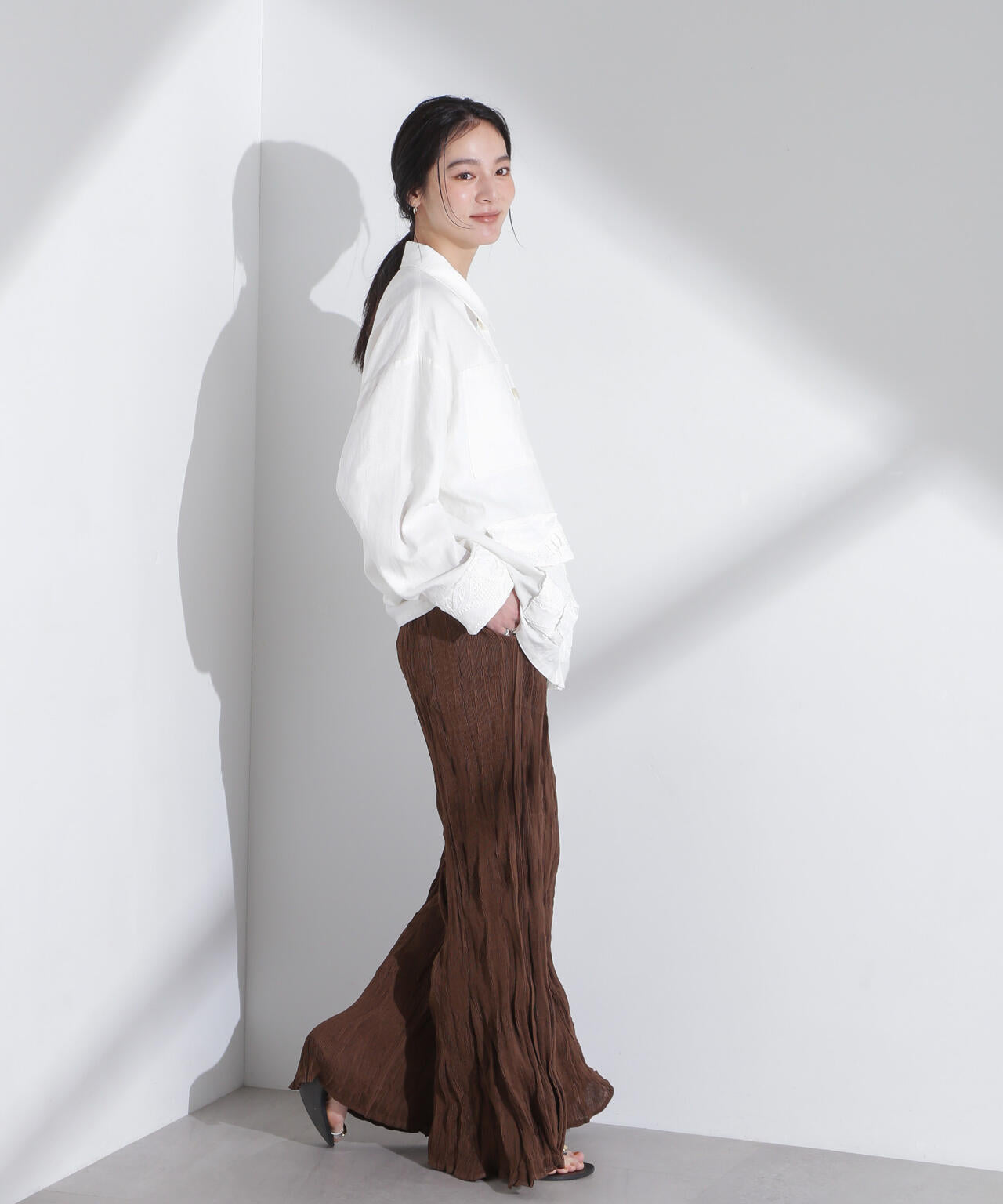 Gongdid Design / Wavy pants