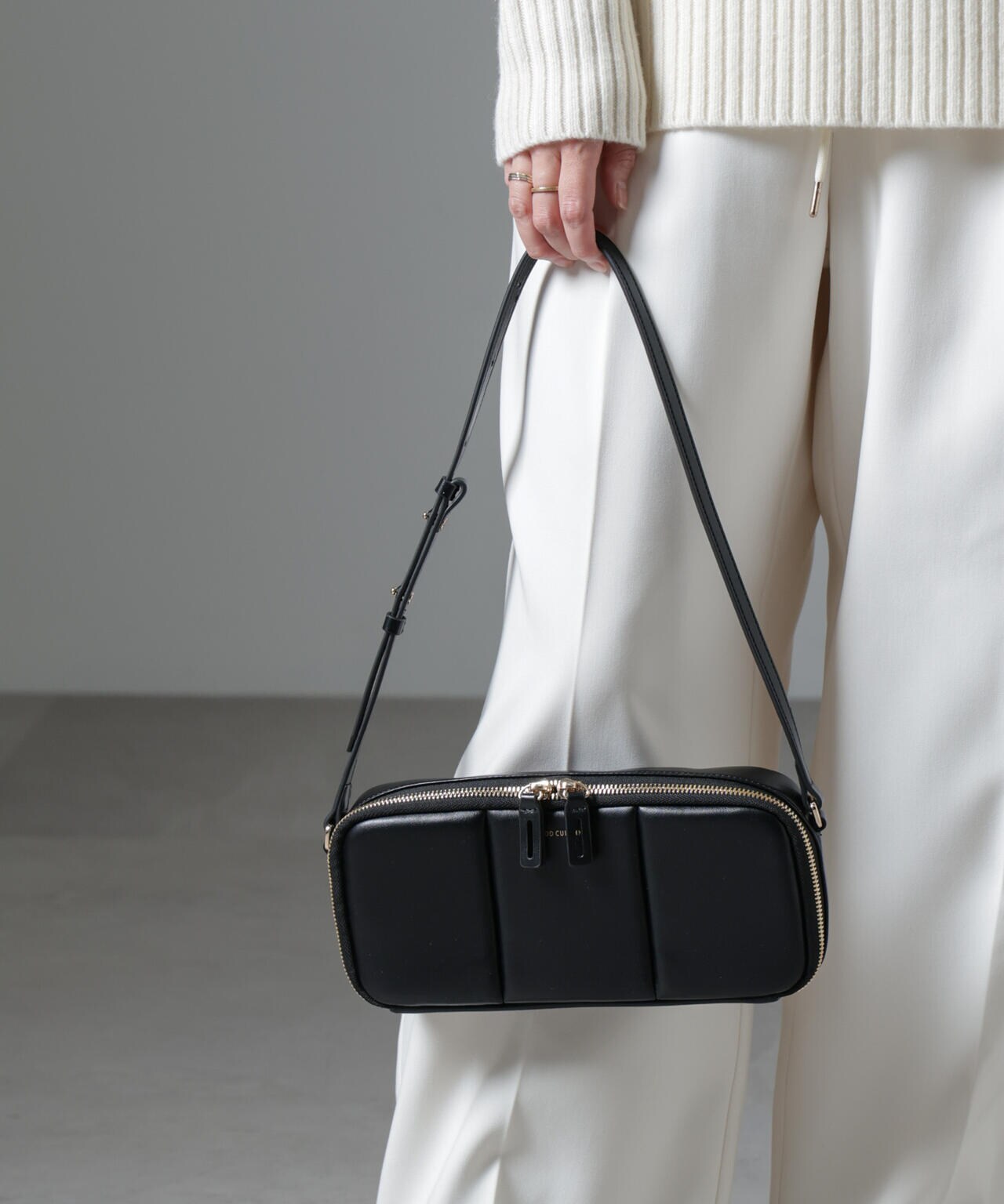 バッグ ADD CULUMN PUFF HAND BAG ADD CULUMN ハンドバッグ CULUMN(アドカラム) PUFF-CLASP/口金