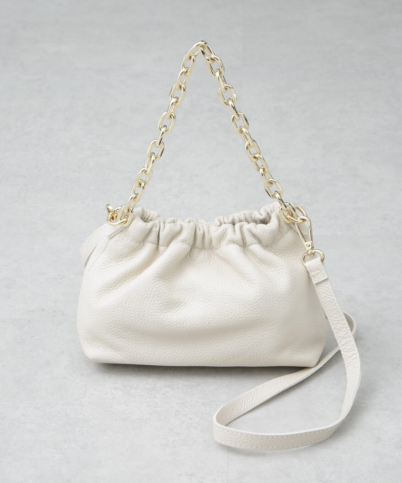 AULENTTI / 2WAY レザー チェーン ショルダーバッグ