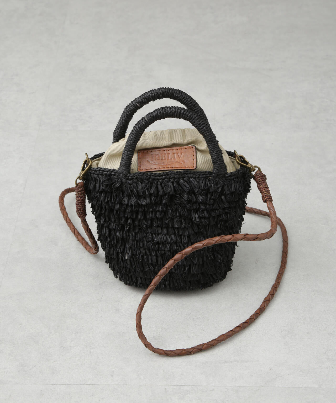 e60dfd85-7b79-50cd-a0f1-cd10e0f3da1e_Image