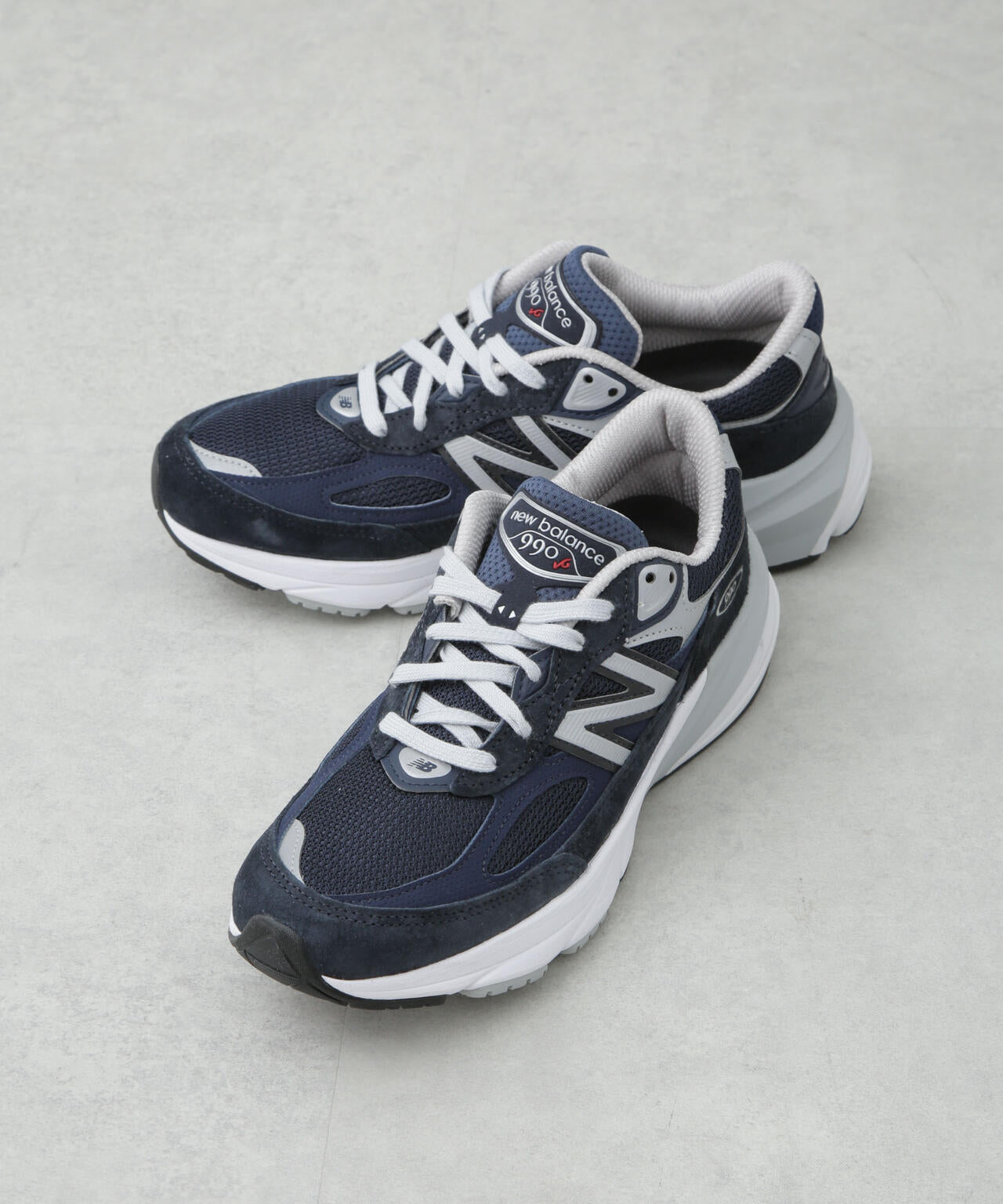 new balance / W990v6