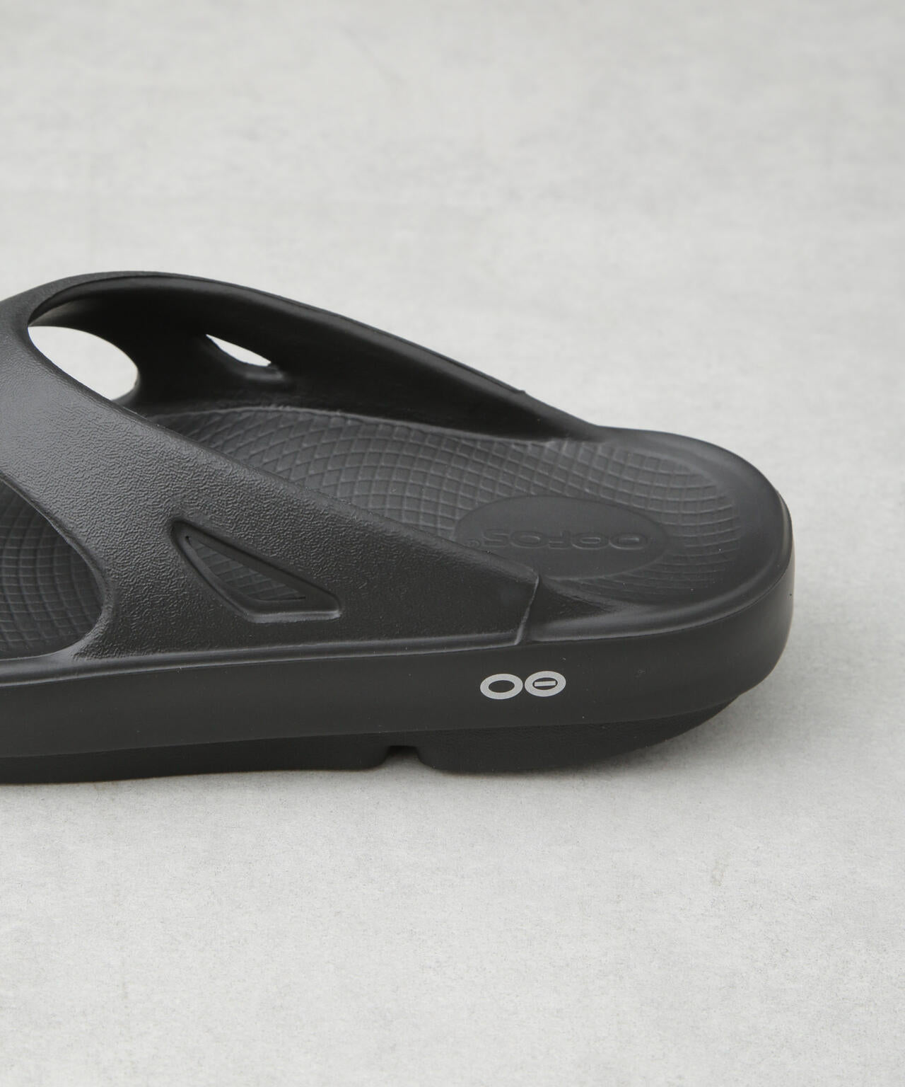OOFOS / OOriginal _ Black