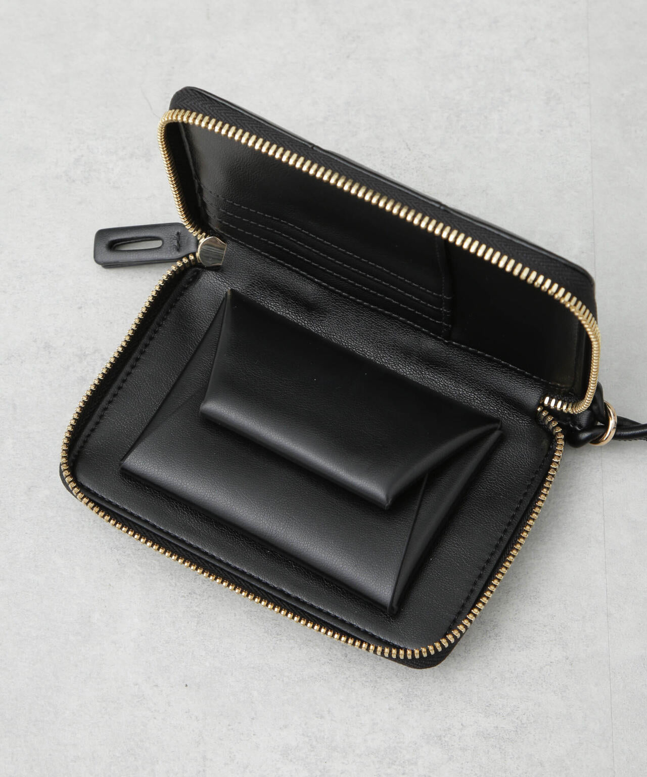 ADD CULUMN / PUFF THREE MULTI WALLET