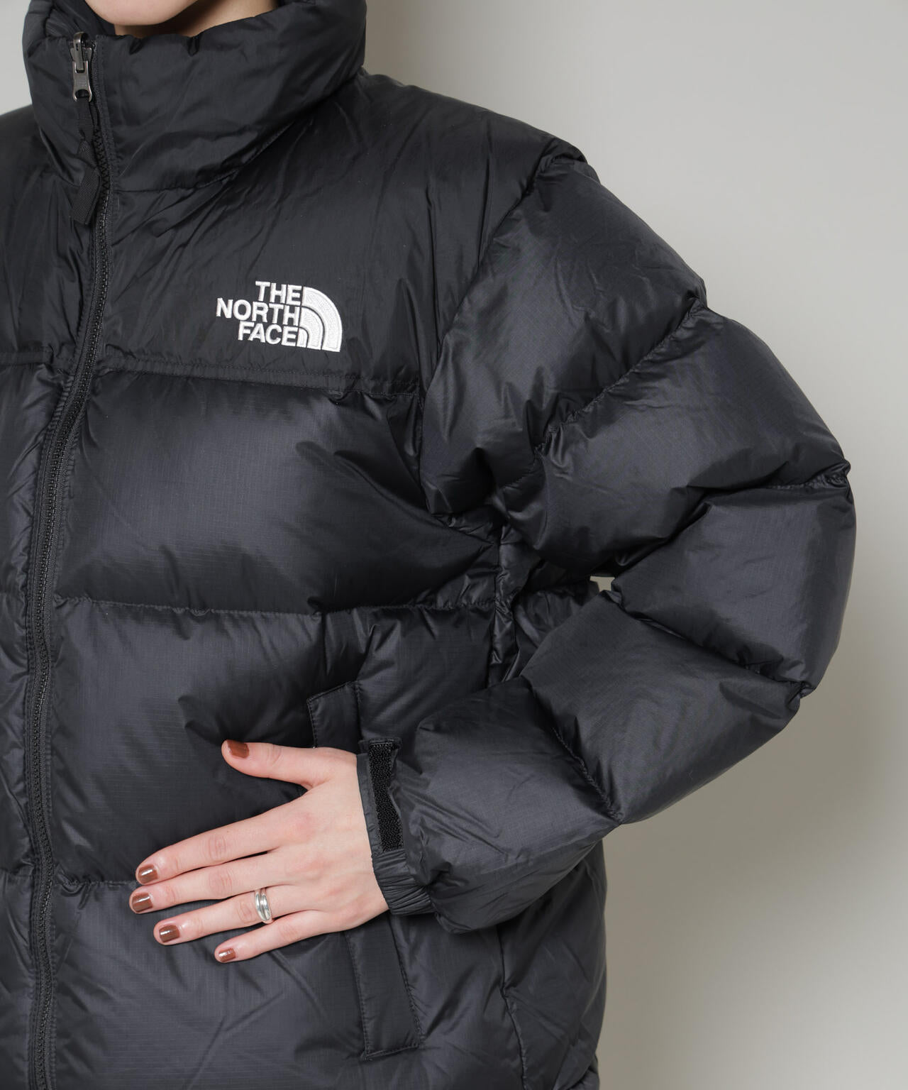 THE NORTH FACEショートジャケット美品 THE NORTH FACE / Short Nuptse Jacket