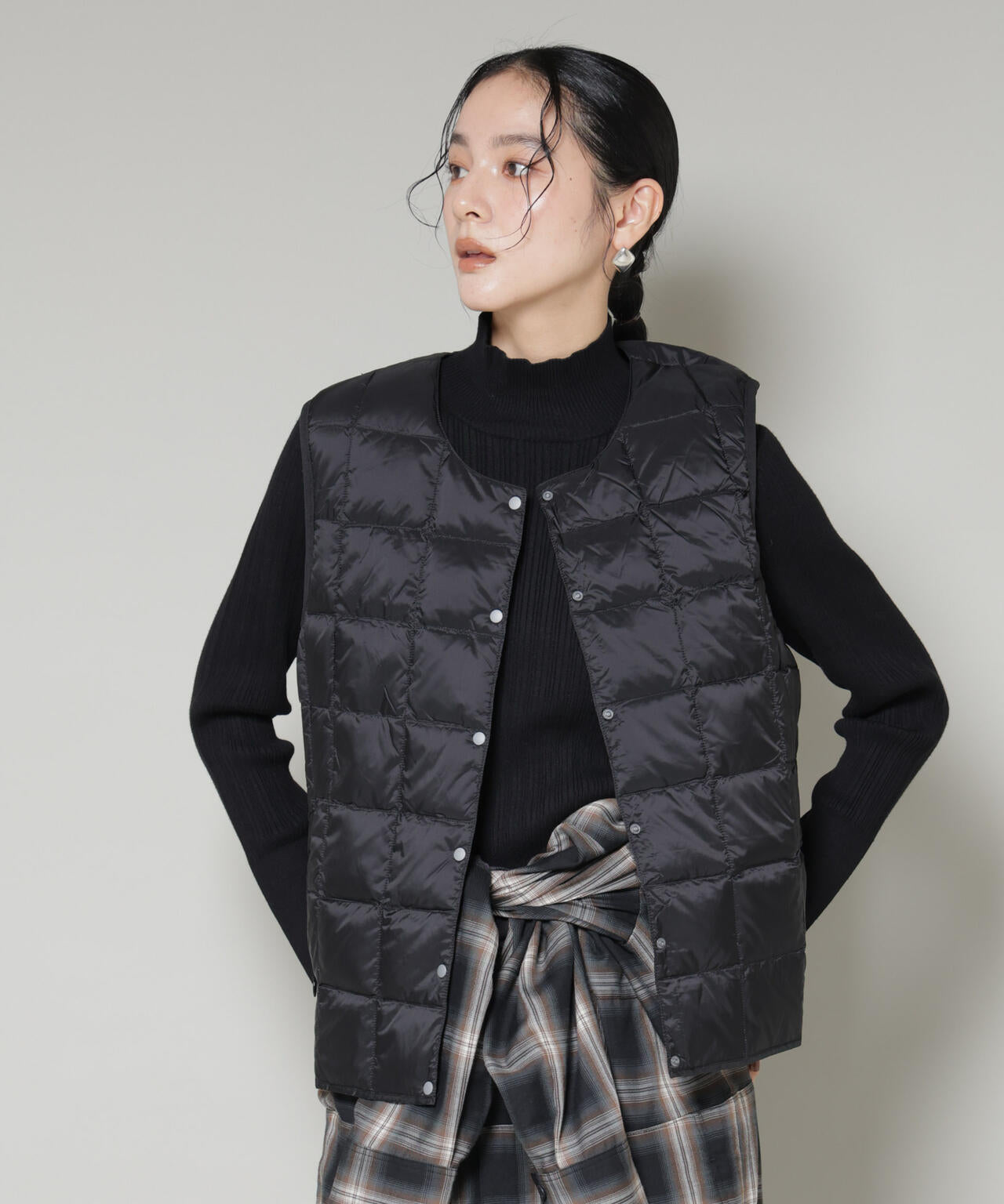 TAION / クルーネック ボタン ダウンベスト