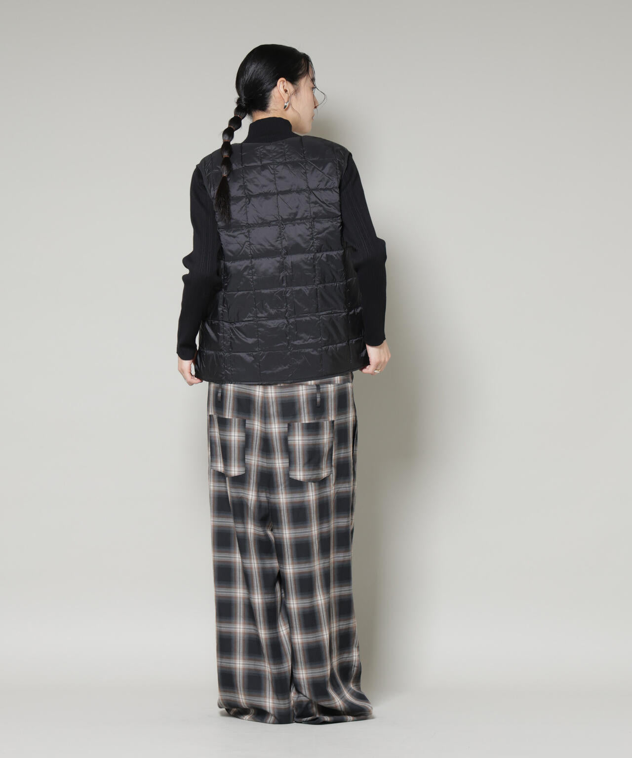 TAION/クルーネックボタンダウンベスト 6715214008