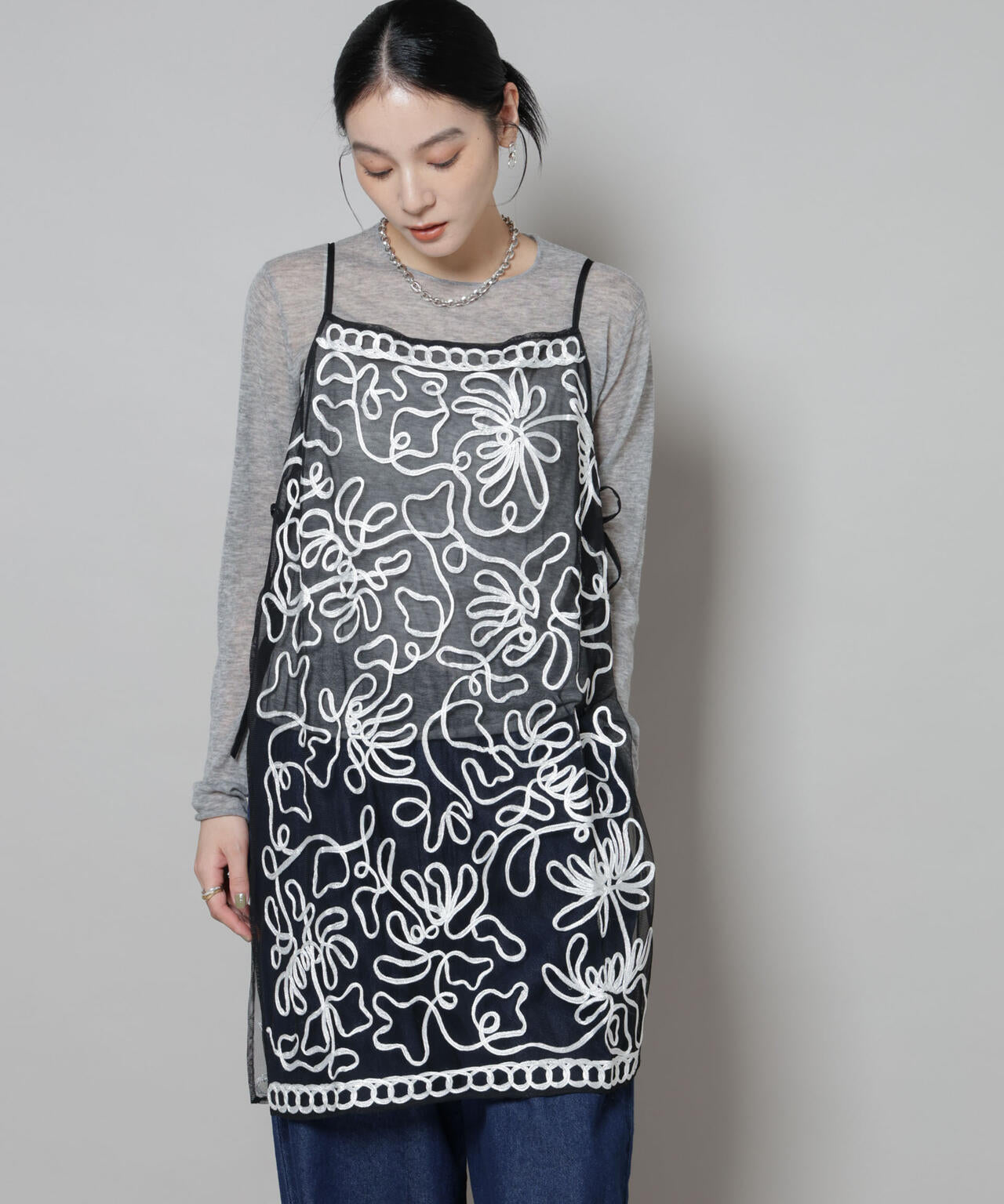 Sara mallika/TULLETAPEEMBRIODERY CAMI DRESS