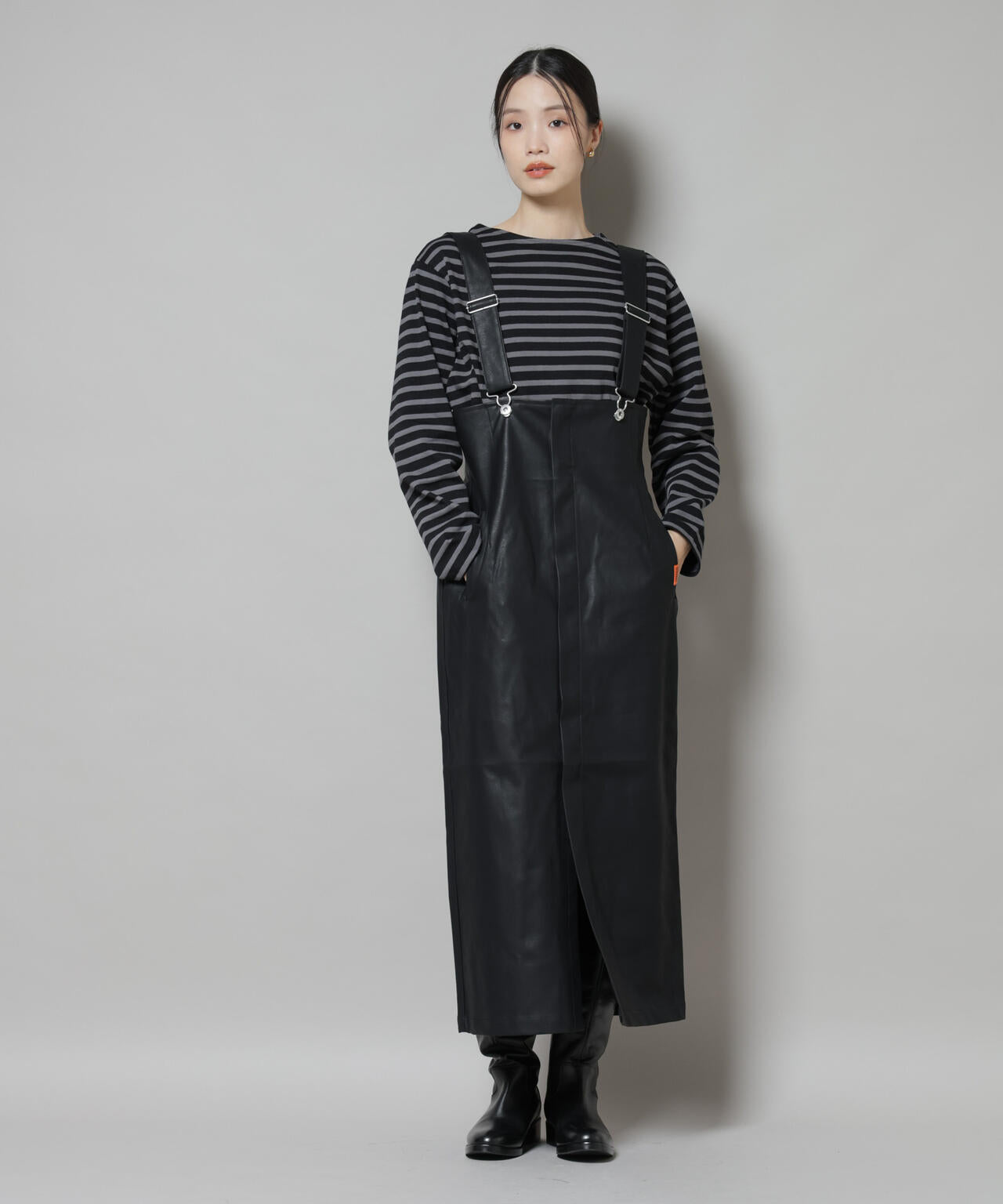 UNIVERSAL OVERALL/TIGHT ECO LEATHER 6715219052