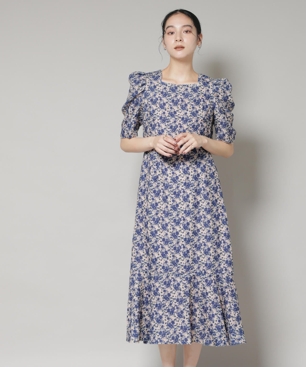 ワンピース nyacha troisieme chaco / CUT JACQUARD PRINT ワンピース