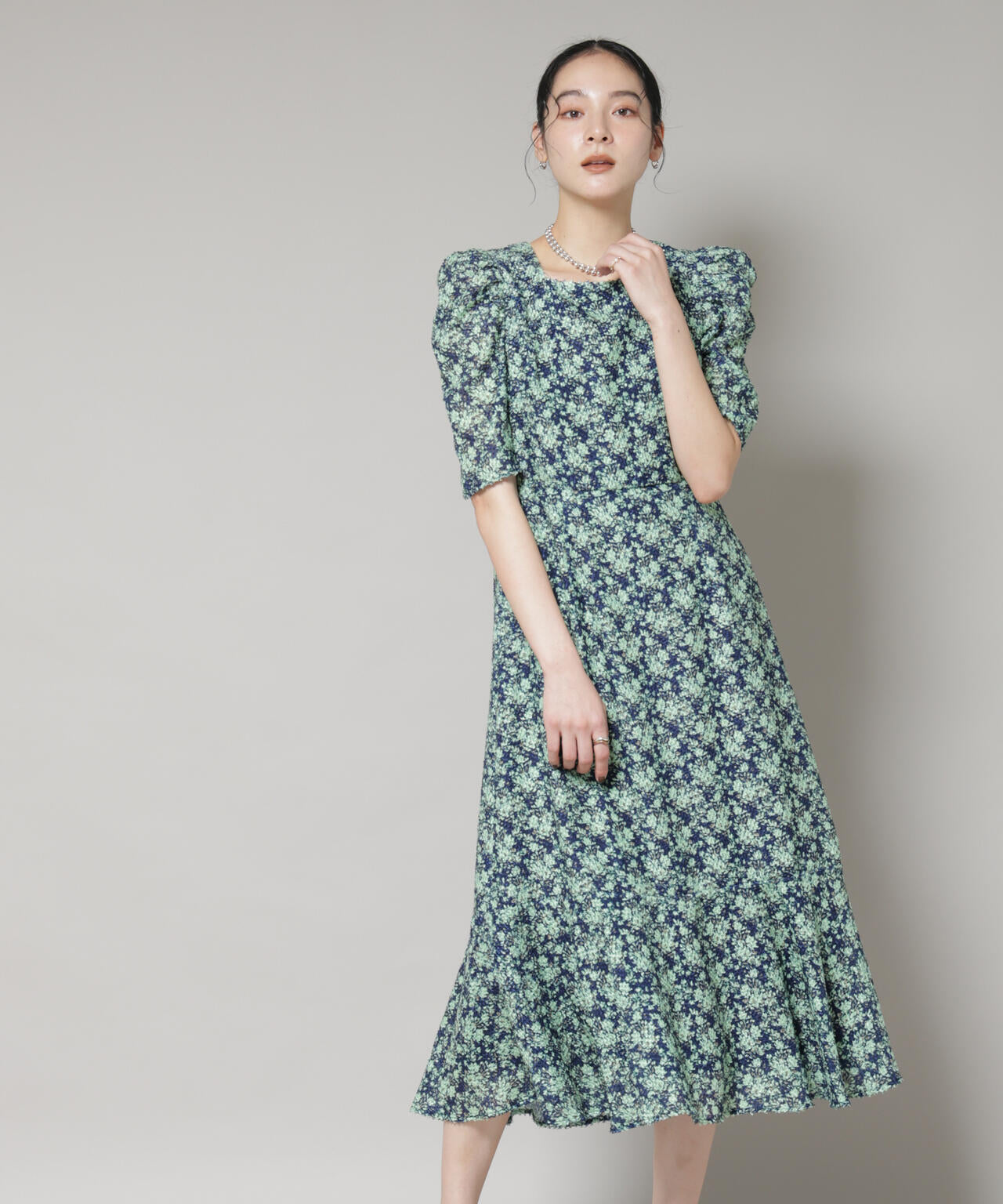 troisieme chaco / CUT JACQUARD PRINT ワンピース