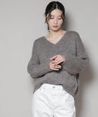 グレーベージュ