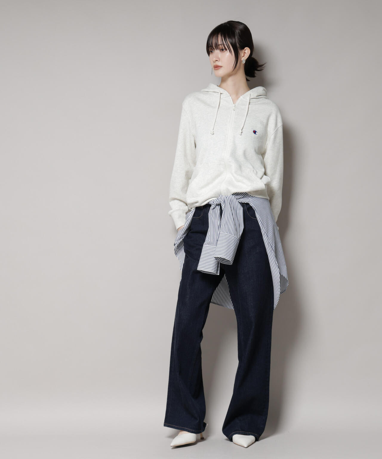 Champion/ZIP HOODED SWEATSHIRT 6715223038