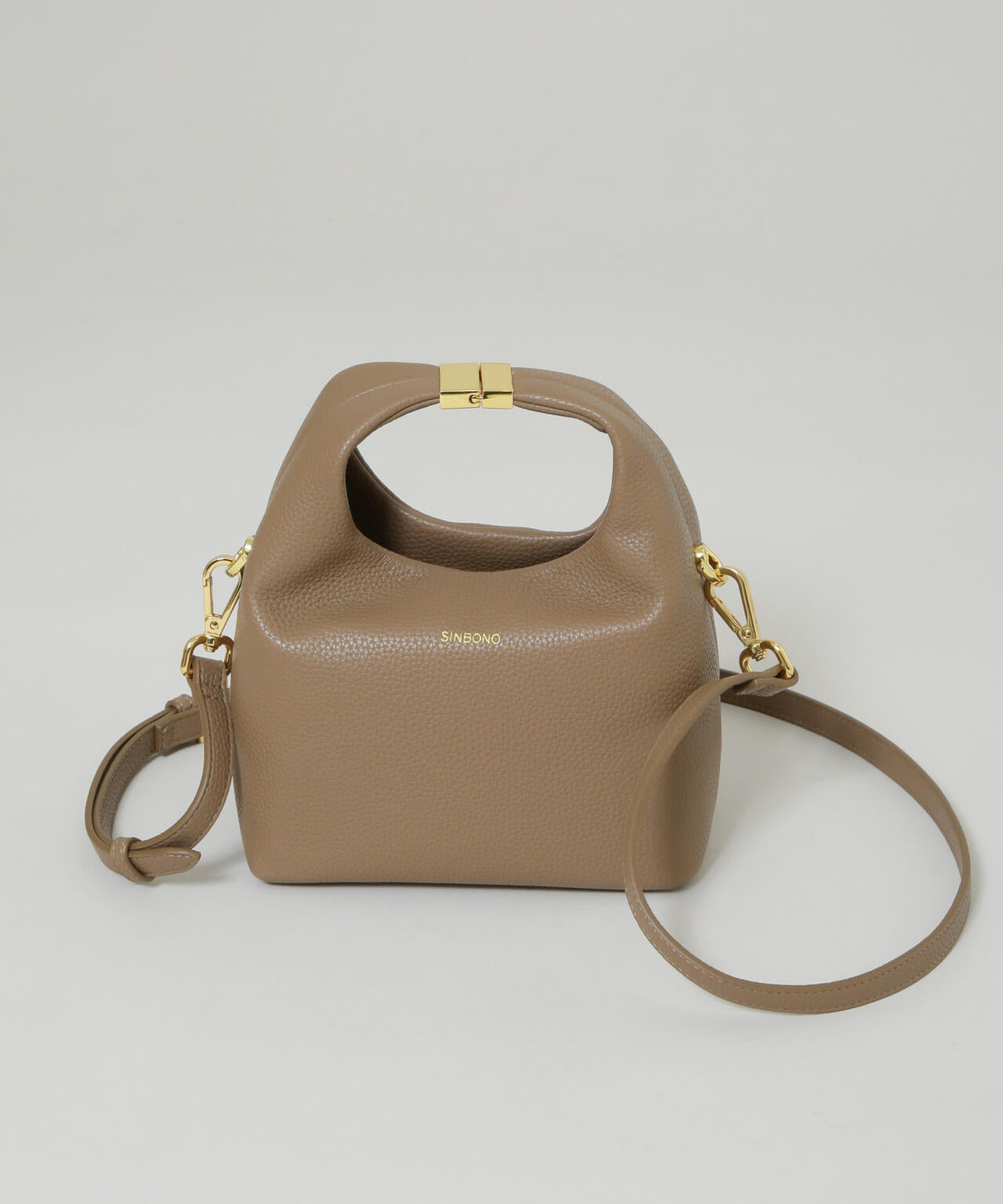 SINBONO/Vivienne Small クロスボディバッグ