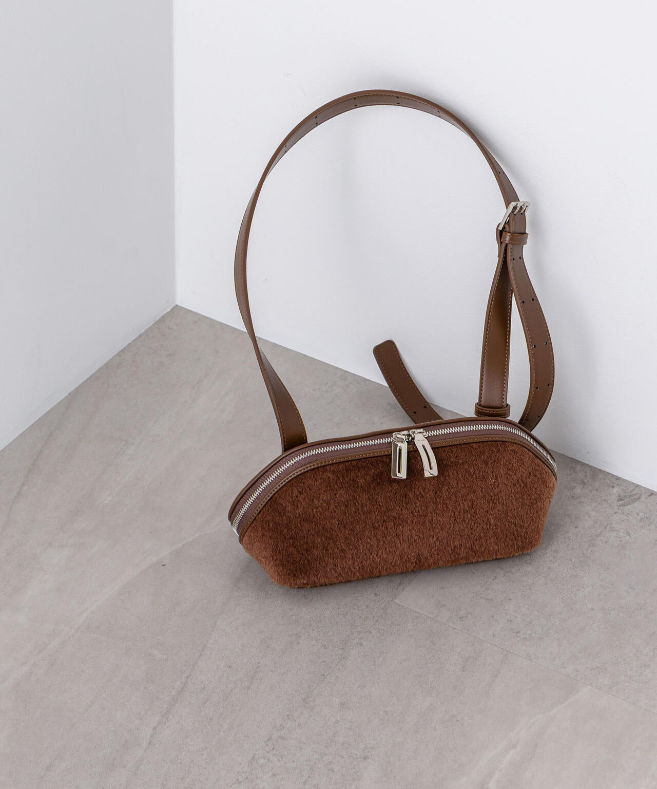 ADD CULUMN/FIGRE BODYBAG HAIR CALF