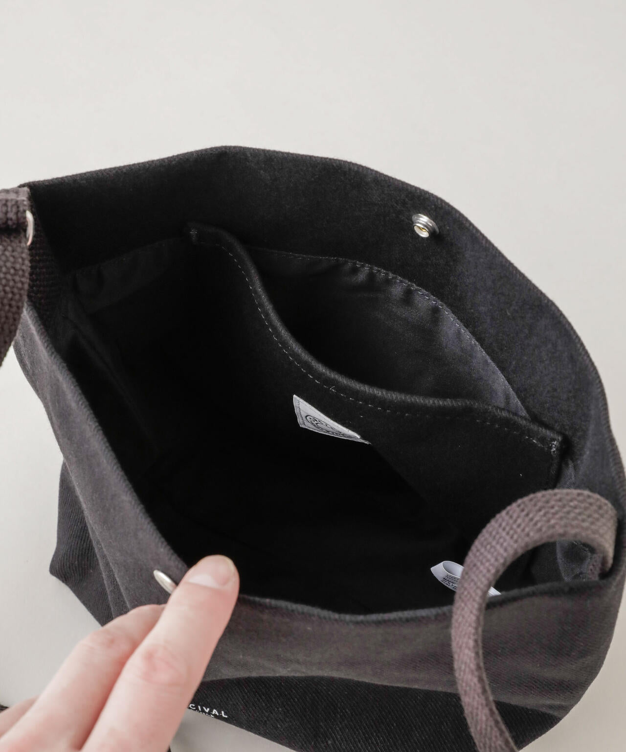 ORCIVAL/SHOULDER POUCH MEDIUM 6715232402