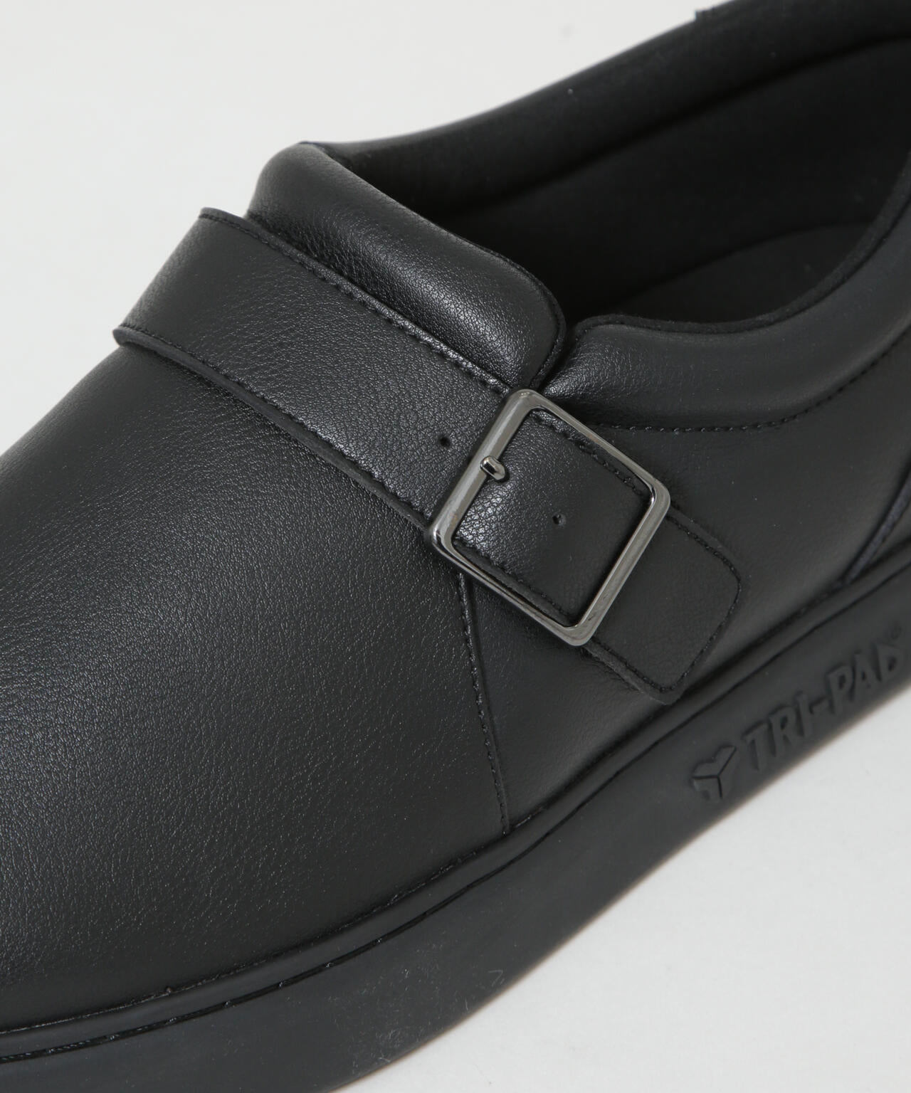 BEAUTIFUL SHOES/ONE STRAP TRI-PAD 6715233099