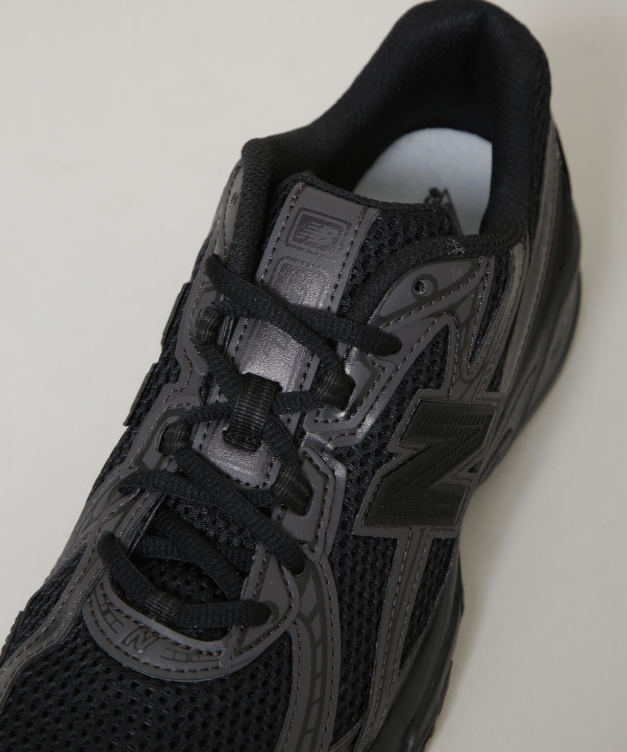 new balance/740 6715234058