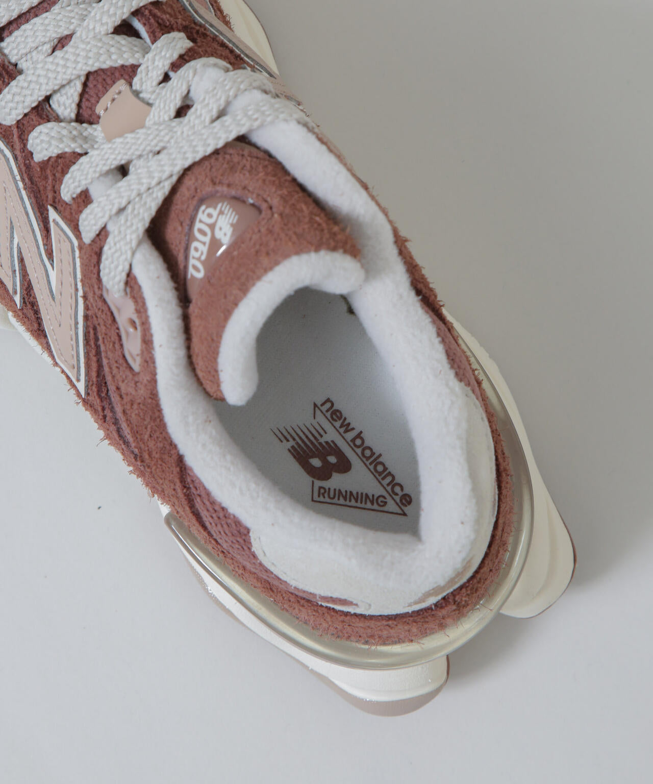 new balance / 90 / 60