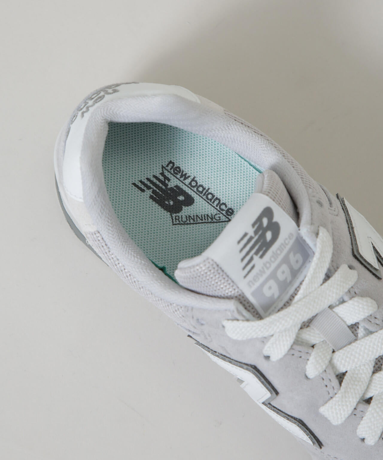 極美品 NEW BALANCE ニューバランス M996CRC 24cm 極美品 NEW BALANCE ニューバランス M996CRC 24cm New Balance