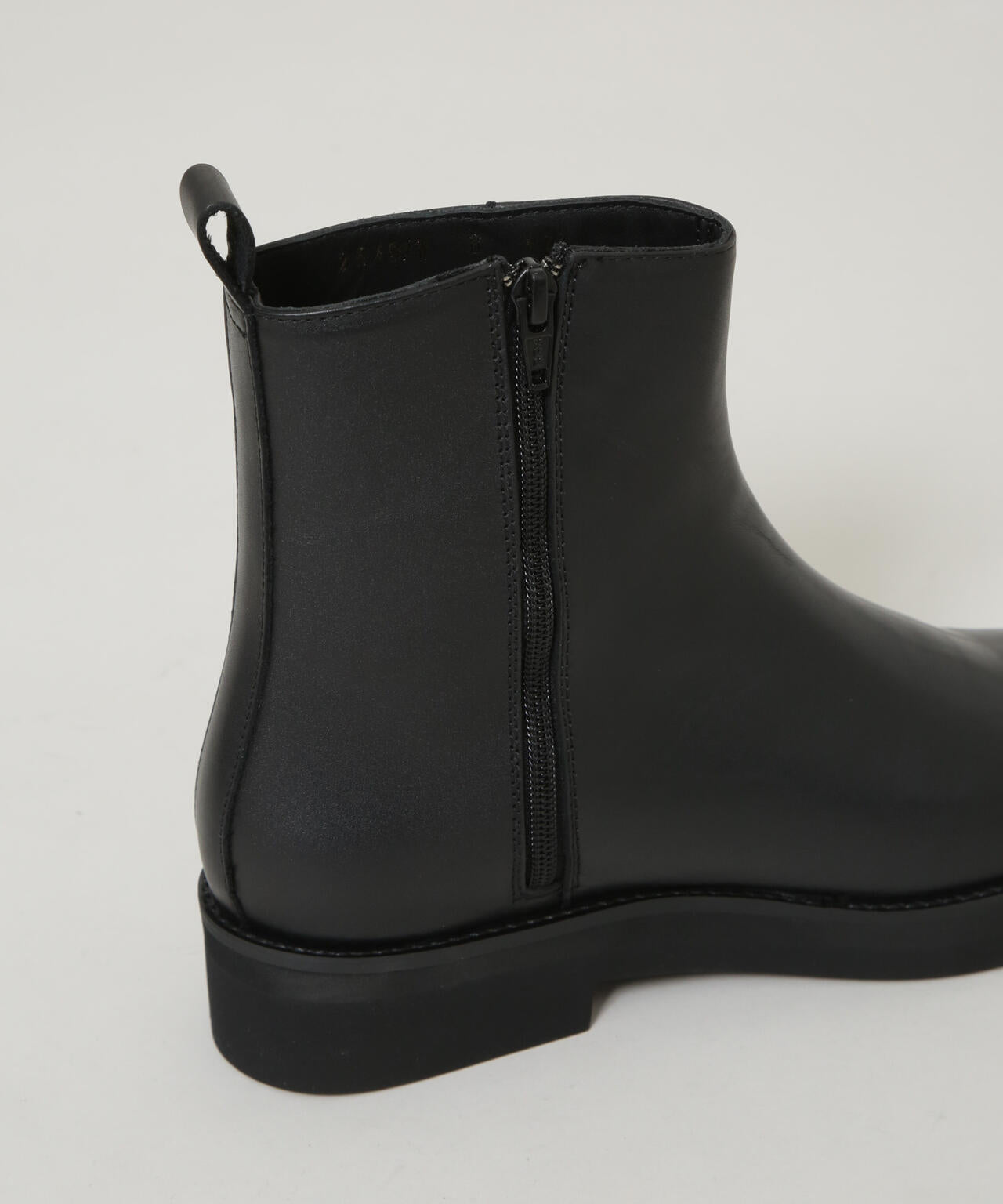 CAMINANDO / SIDE ZIP SHORT BOOTS