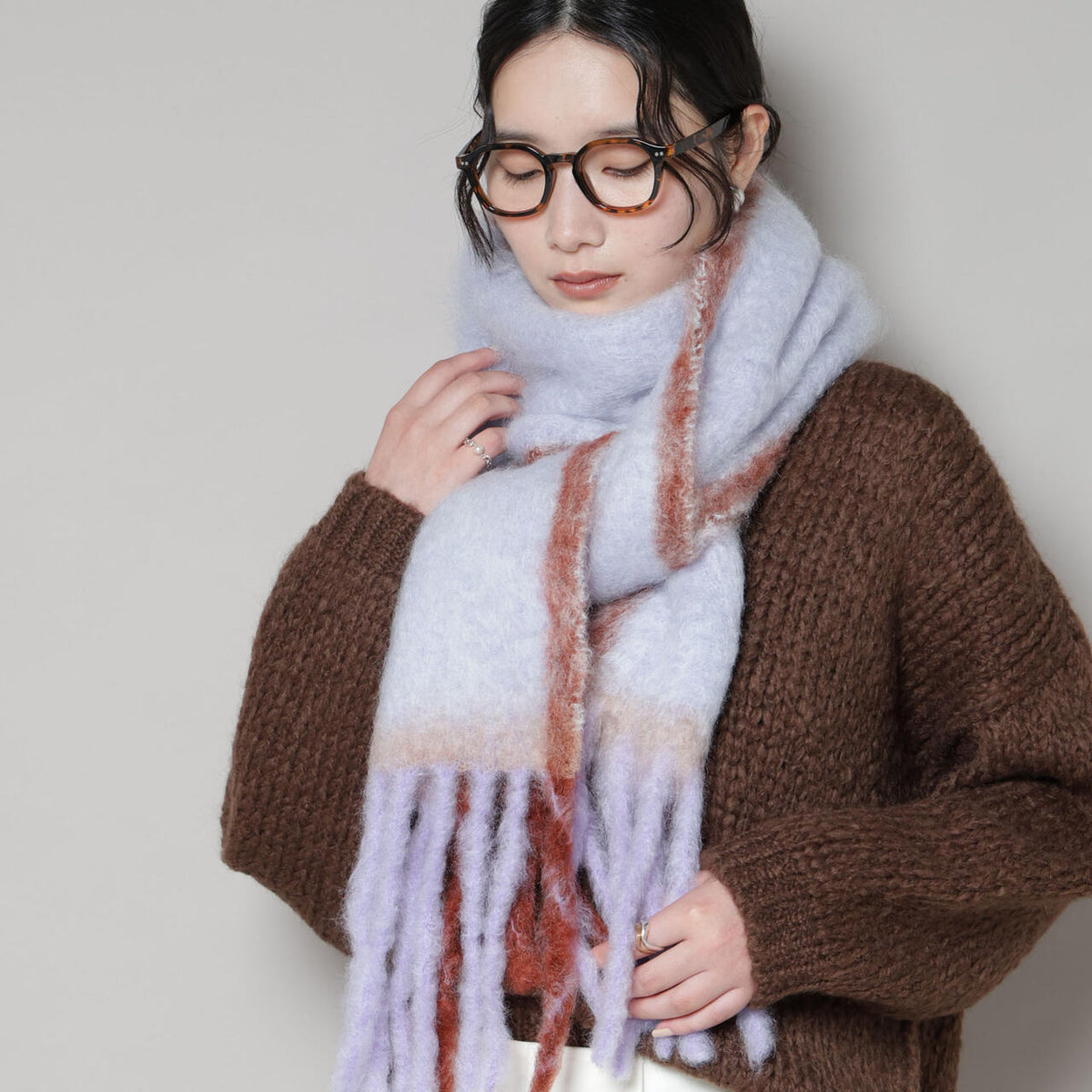 814 EZCARAY / TWIST FRAME