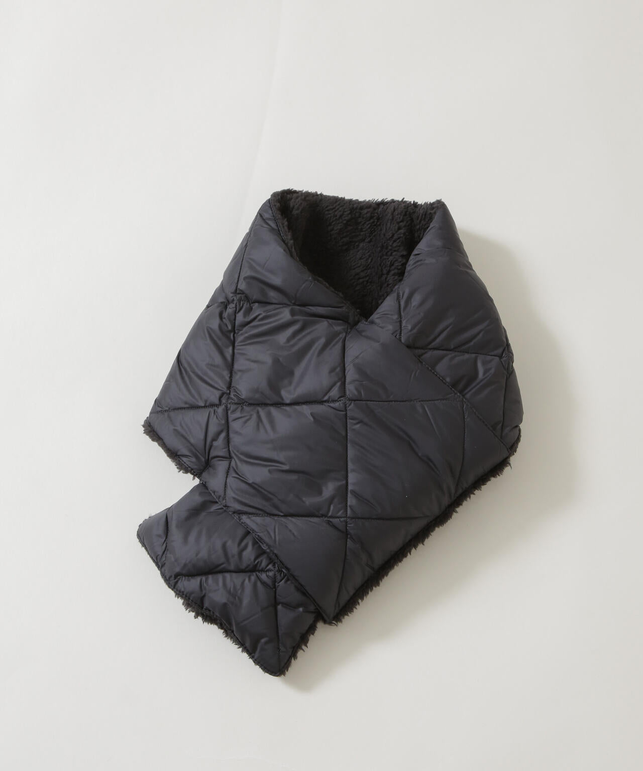 TAION/シティリバーシブルダウンスカーフ 6715241080