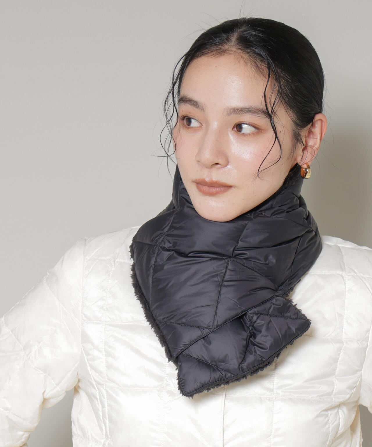 TAION/シティリバーシブルダウンスカーフ 6715241080