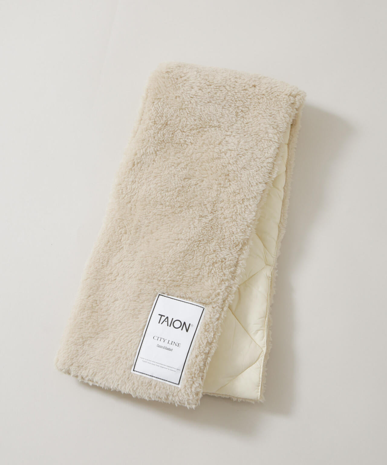 TAION/シティリバーシブルダウンスカーフ 6715241080