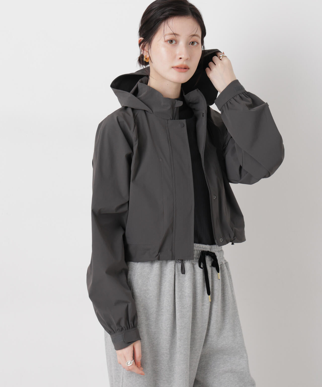 new balance / NB Greyクロップドジャケット