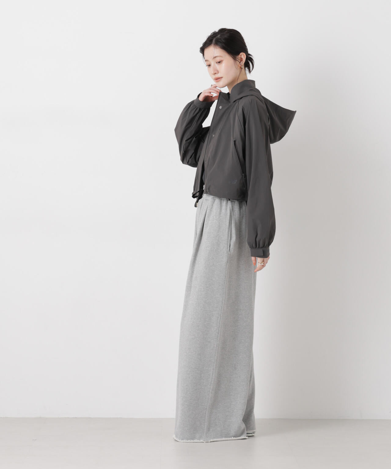new balance / NB Greyクロップドジャケット