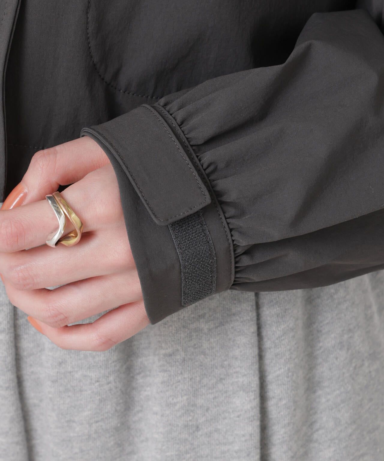 new balance/NB Greyクロップドジャケット 6716112005