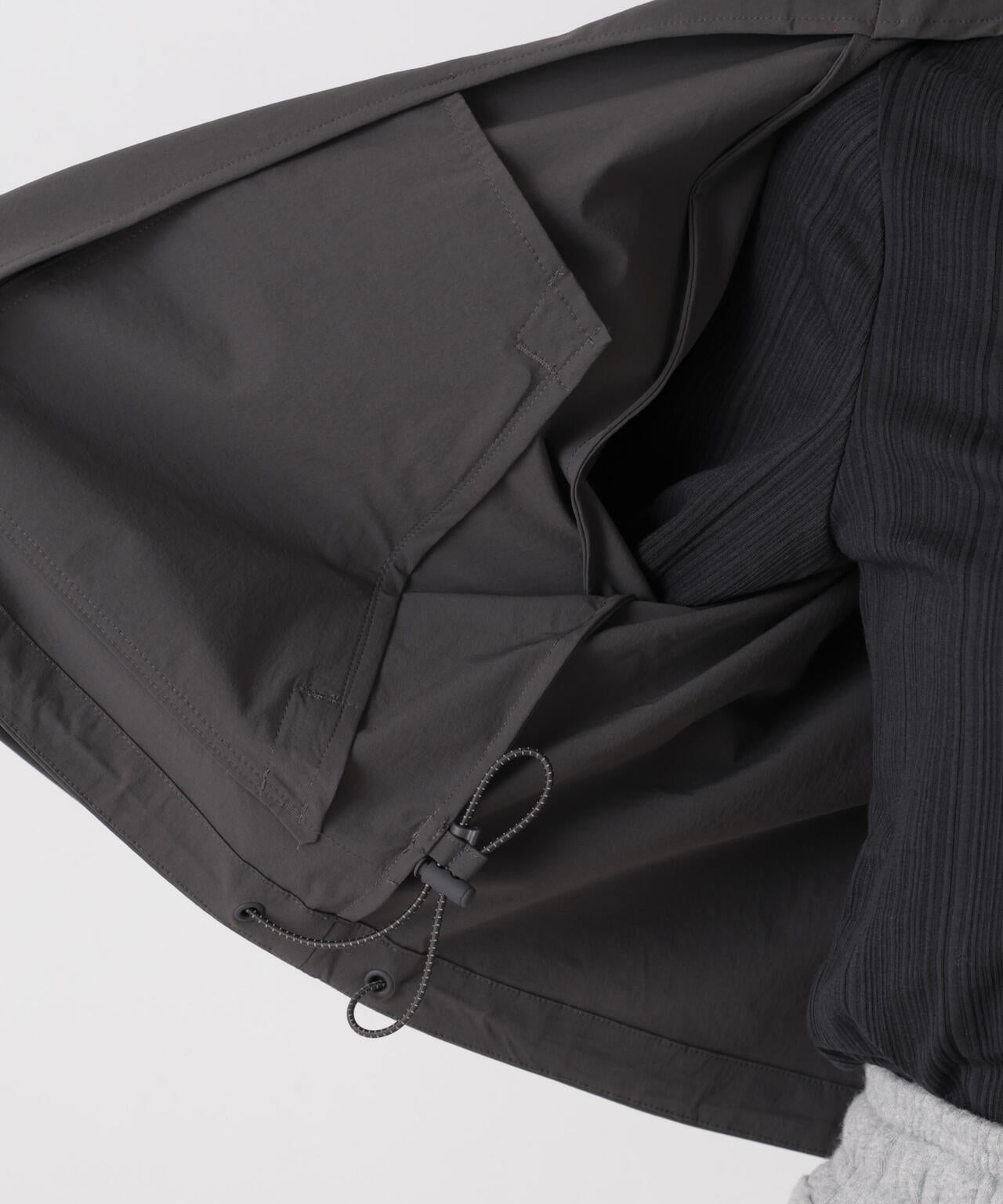 new balance/NB Greyクロップドジャケット 6716112005