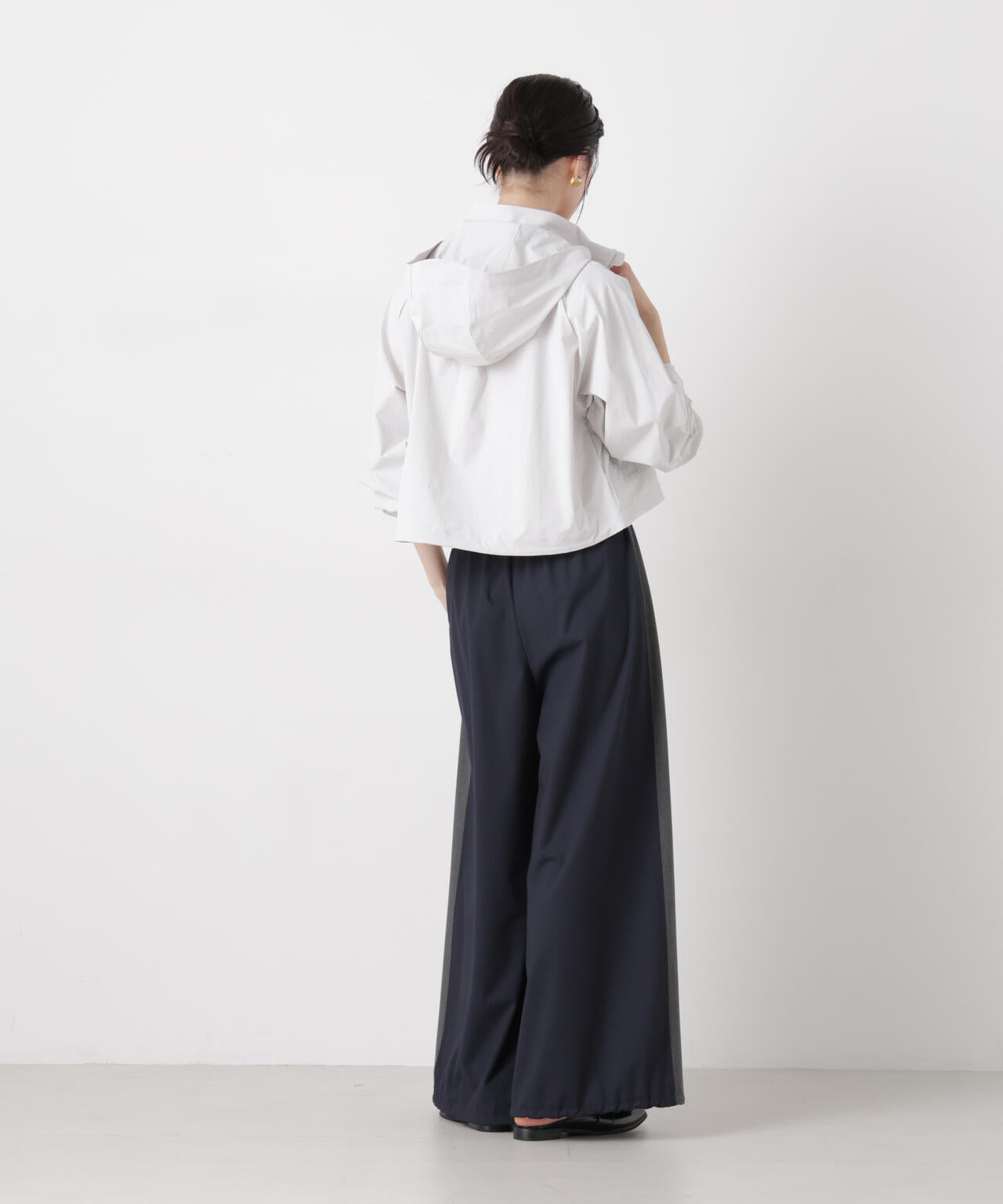 new balance/NB Greyクロップドジャケット 6716112005