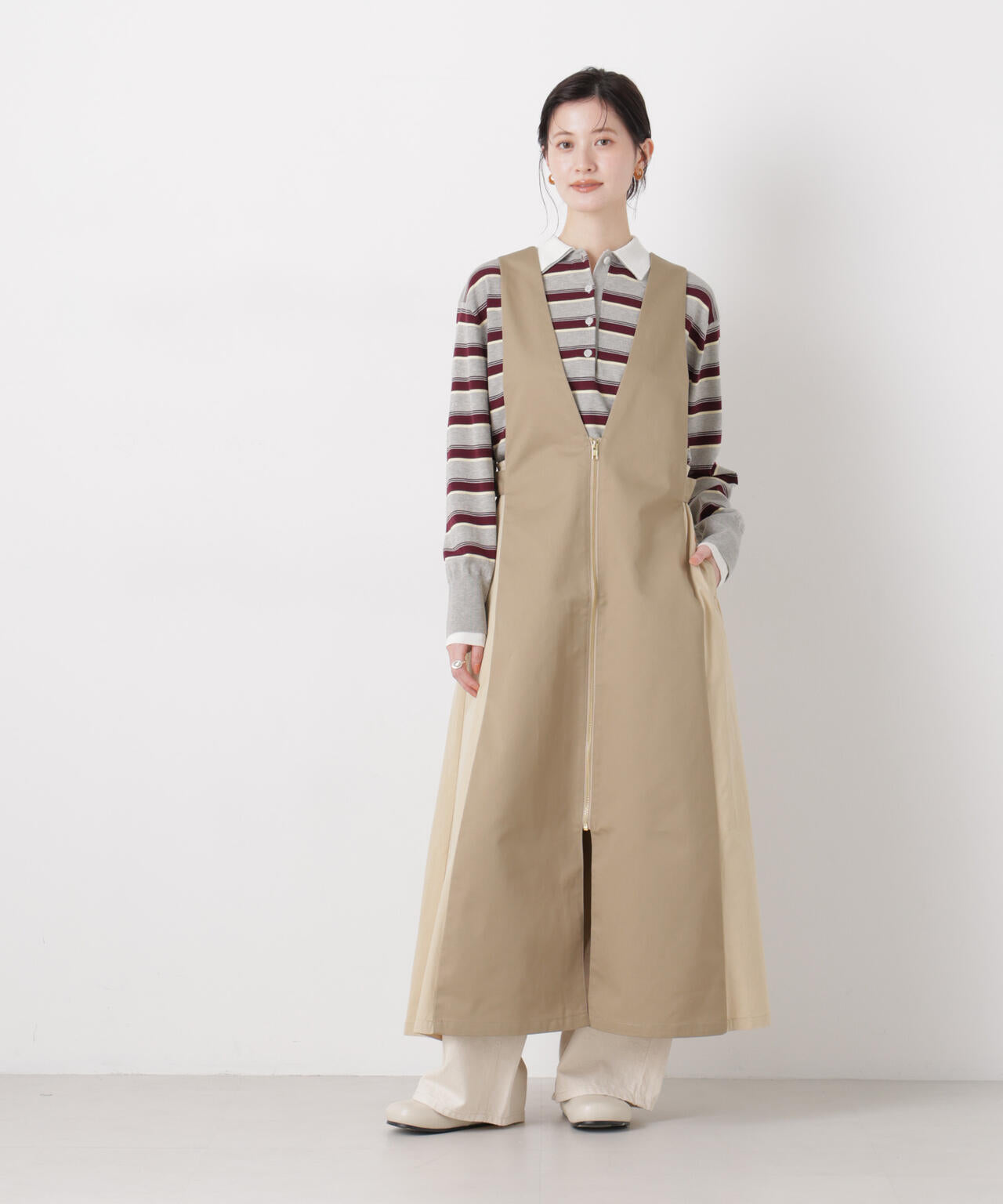 UNIVERSAL OVERALL / TWILL JUMPER SKIRT