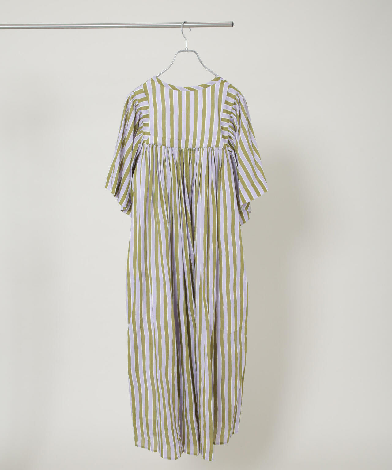 専用出品 サラ様 Sara mallika / Stripe Print Gather Dress ( セットアップ 可)
