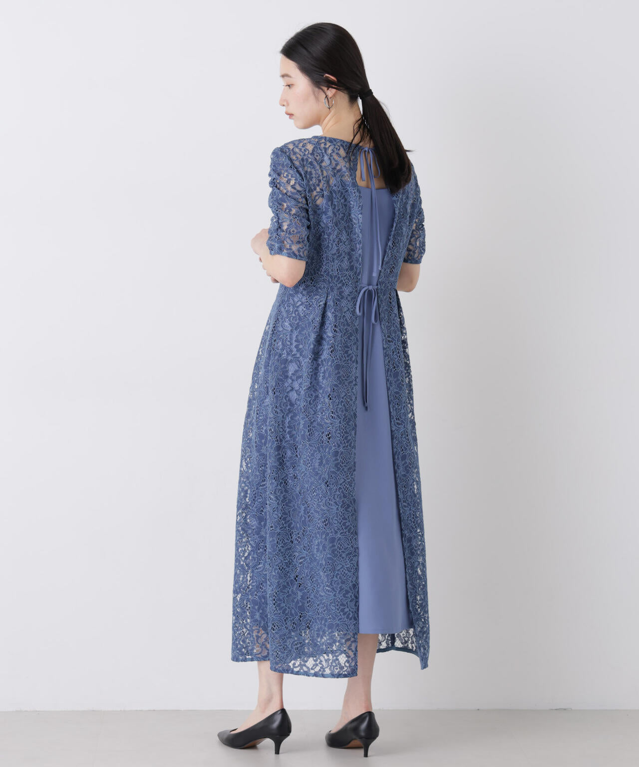 kaene 配色レースエプロンワンピース ネイビー kaene / 配色レースエプロン ワンピース