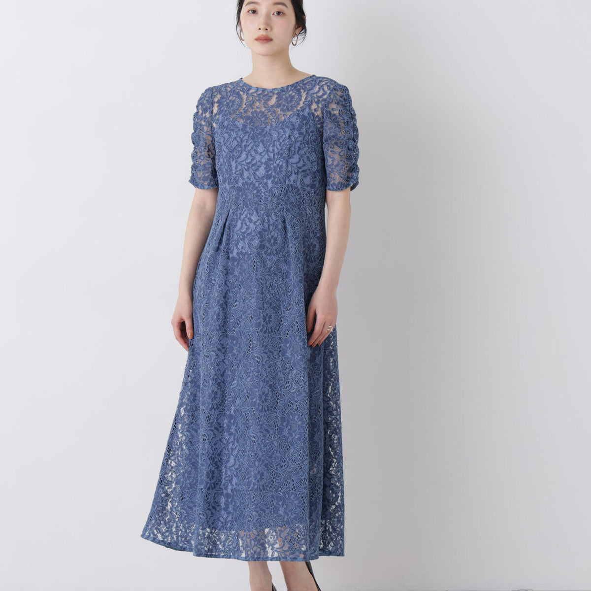 kaene　配色レースワンピース　ブルー　XS kaene / 配色レースエプロン ワンピース